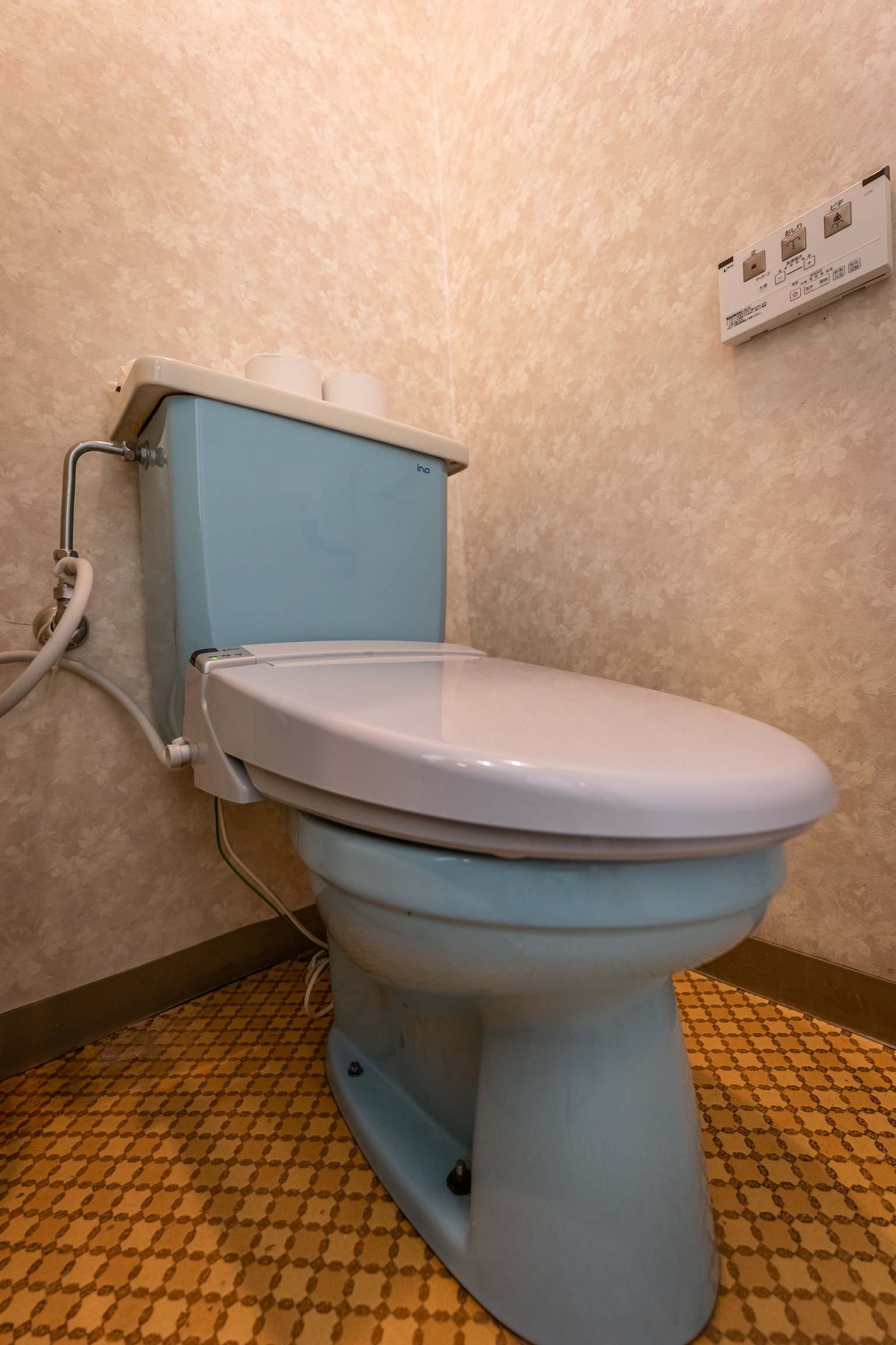 【禁煙】和室１～８名様(トイレ付き、バス共用)　トイレ