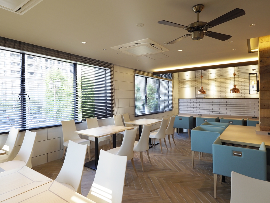 【7日前までキャンセル無料】高層階確約、ラウンジフロア＆レイトチェックアウト１２時！（朝食付き）