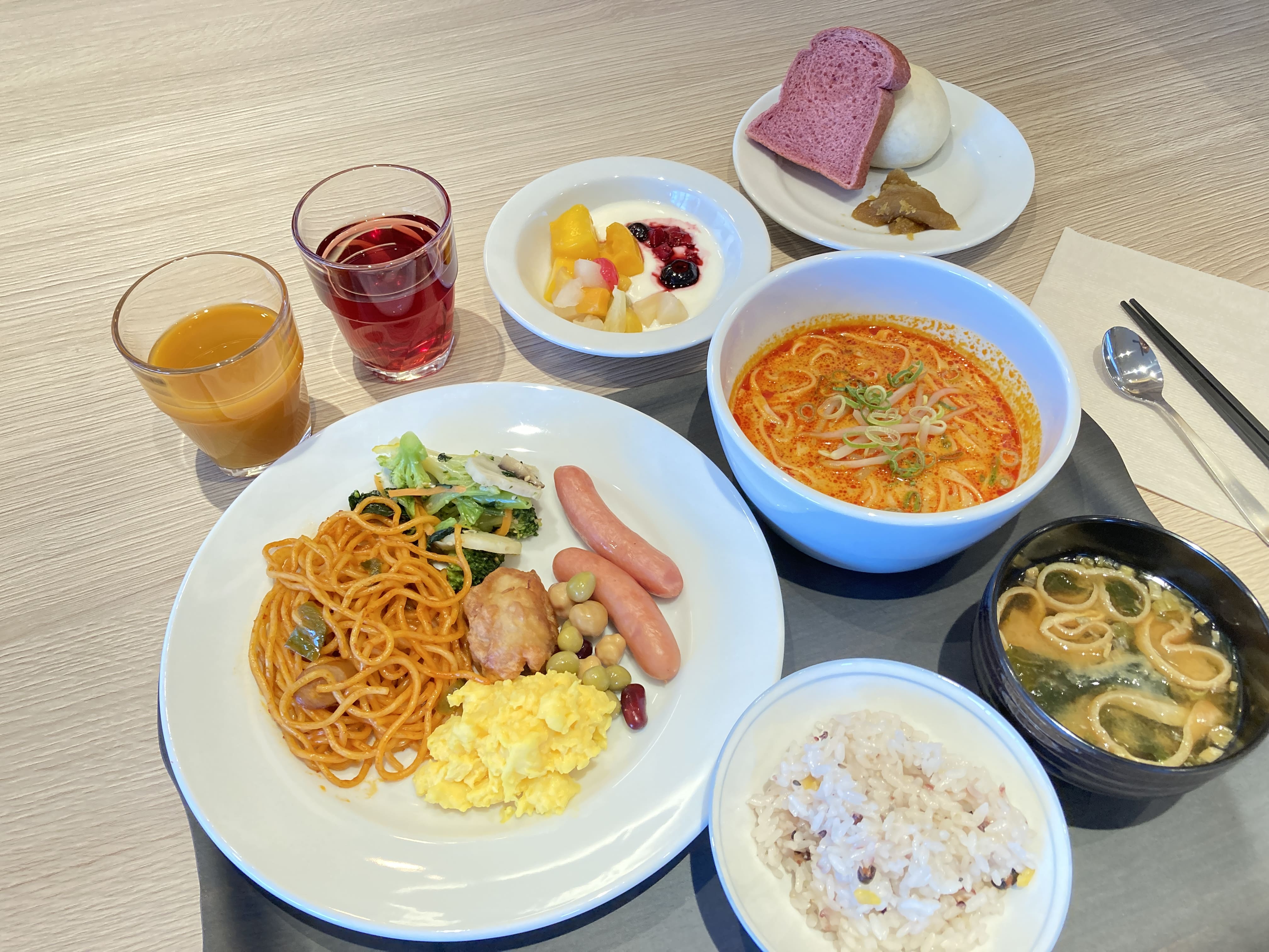 朝食ビュッフェ　盛り付け例