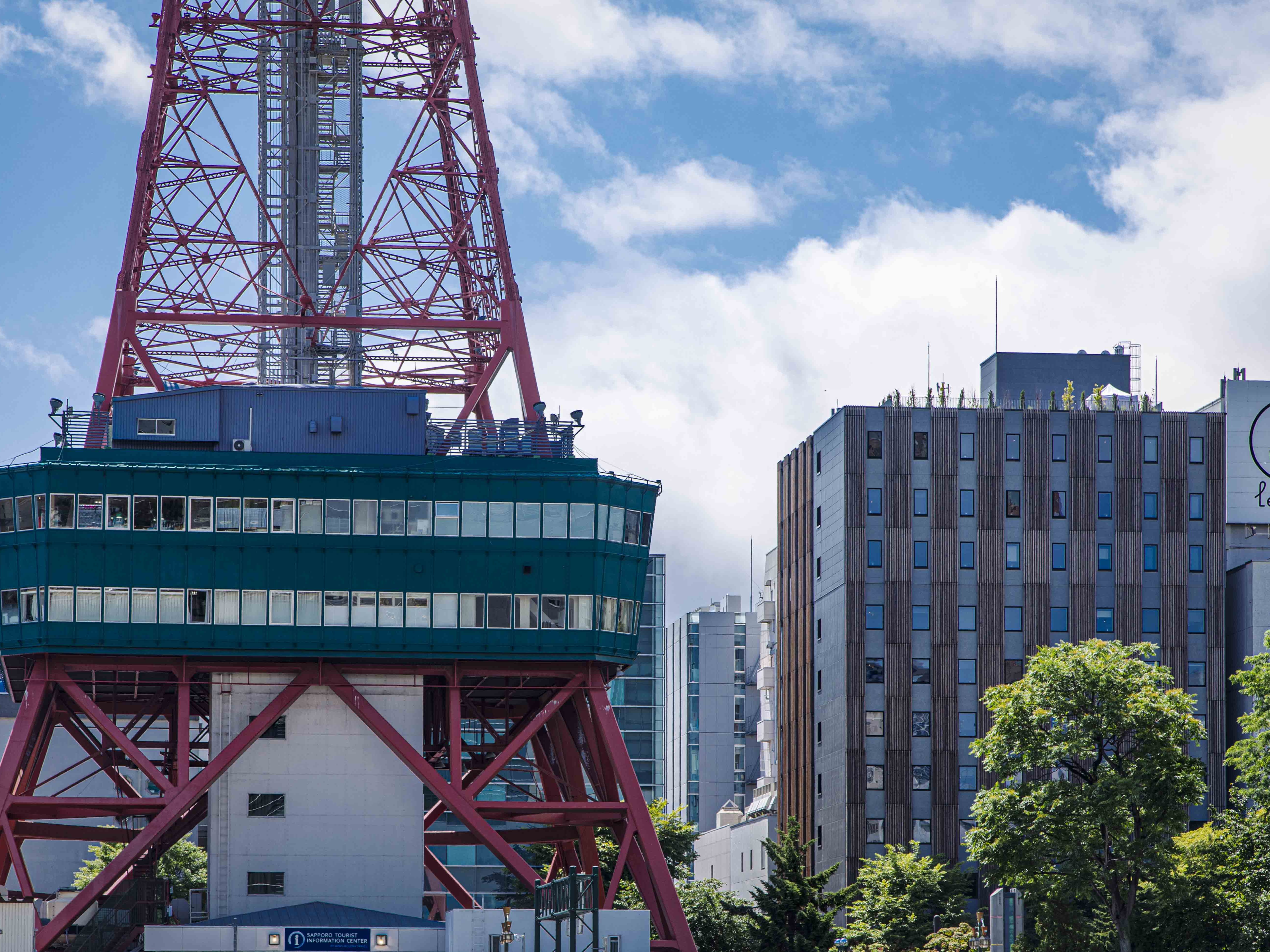 ホテルとテレビ塔