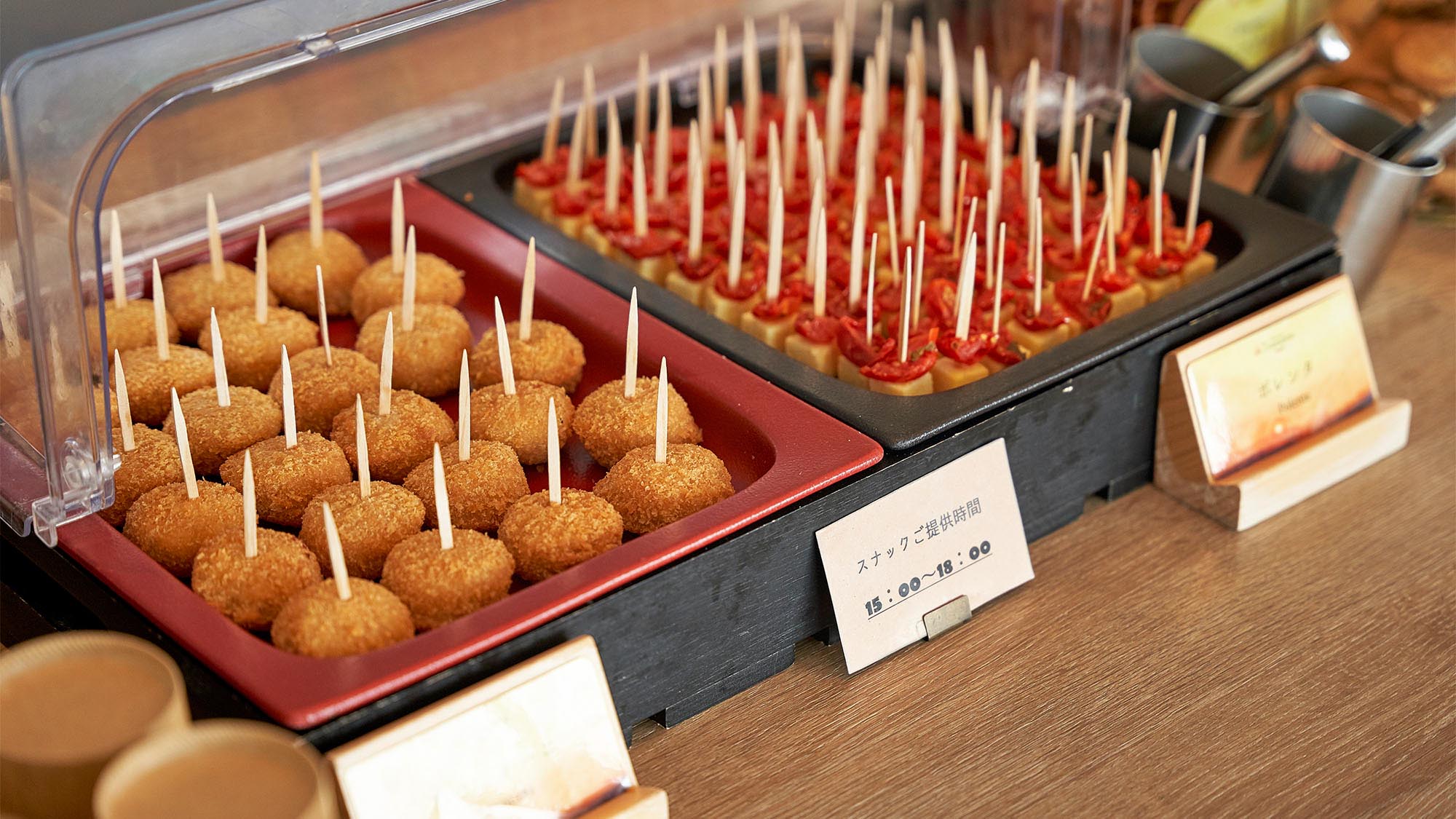 ラウンジ トラモント フリーフローイメージ