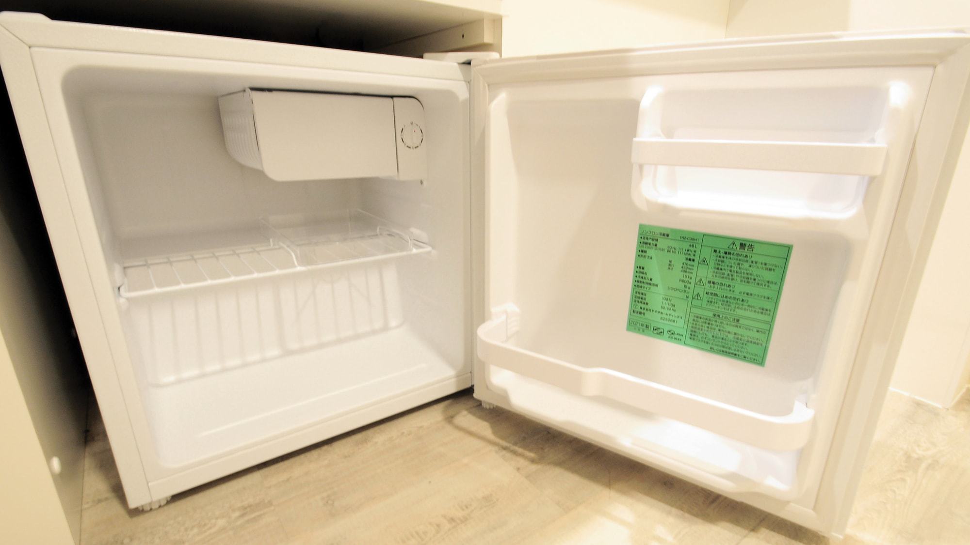 【客室設備】1F　冷蔵庫