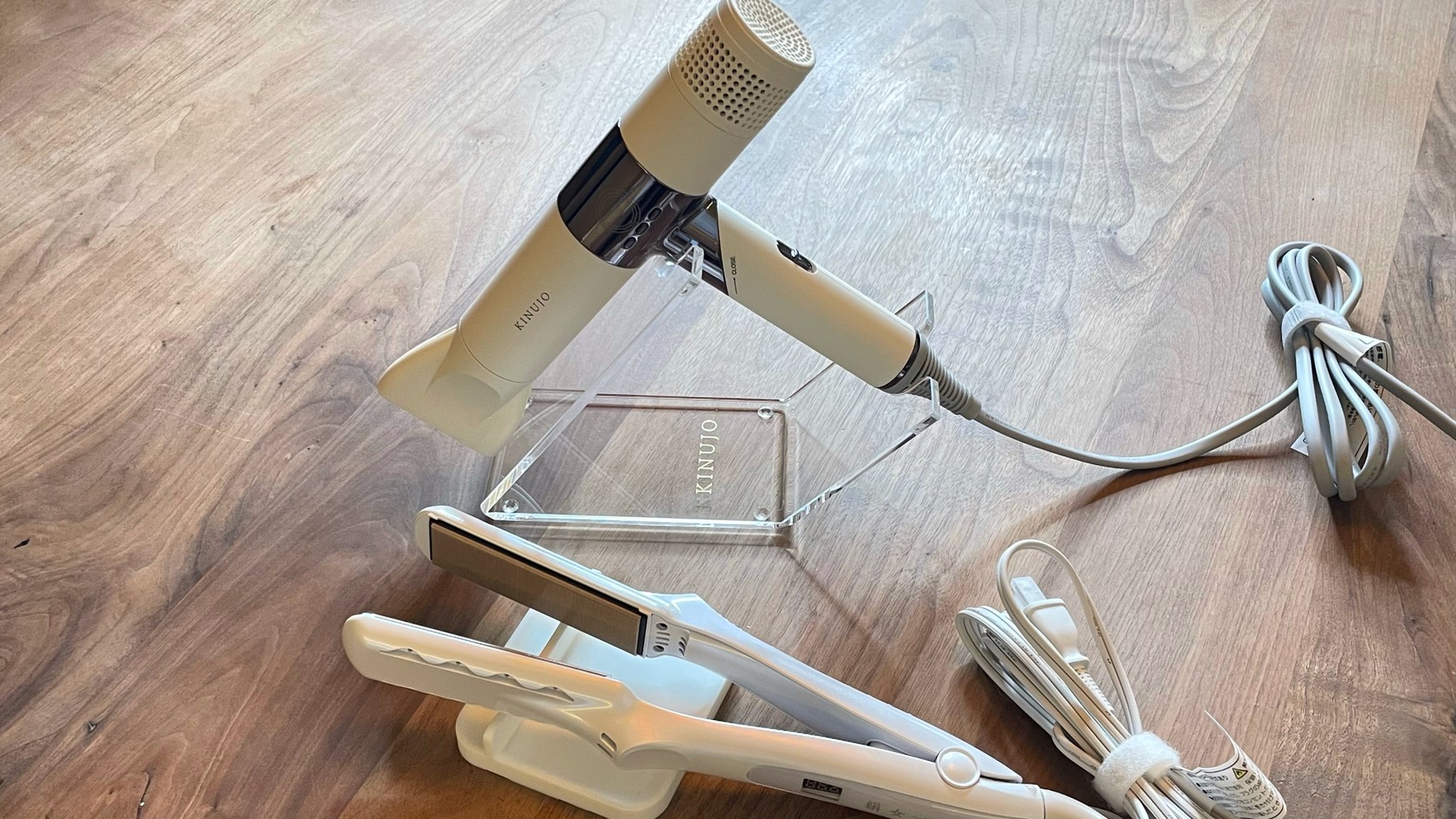 【KINUJO】ドライヤー＆ヘアアイロン　（プレミアルームのみ）