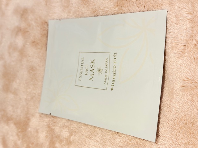 フェイスマスク((フリーアメニティー)(２F フリーアメニティーコーナーにございます。