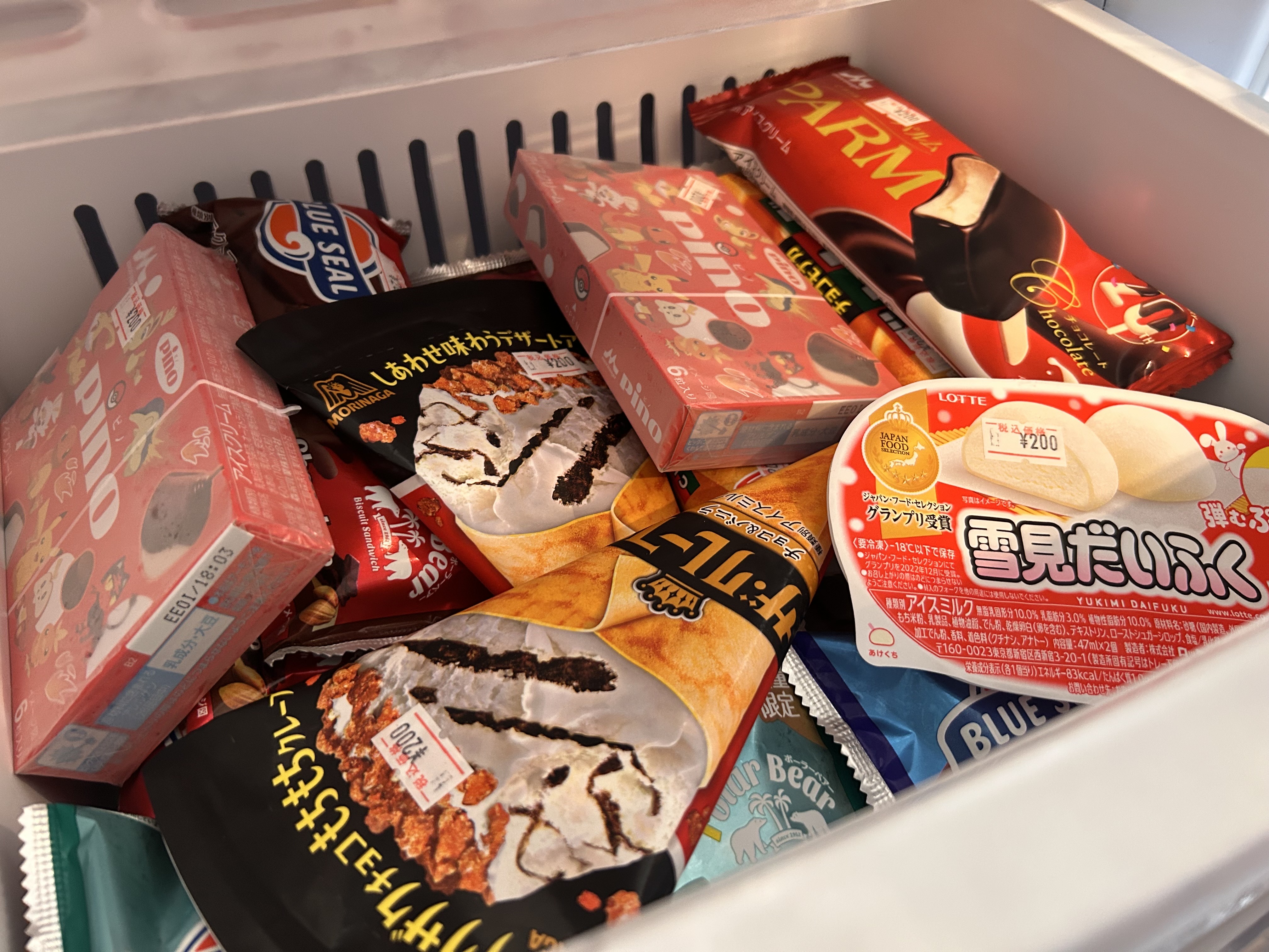 2階_コミュニティストア_アイス2