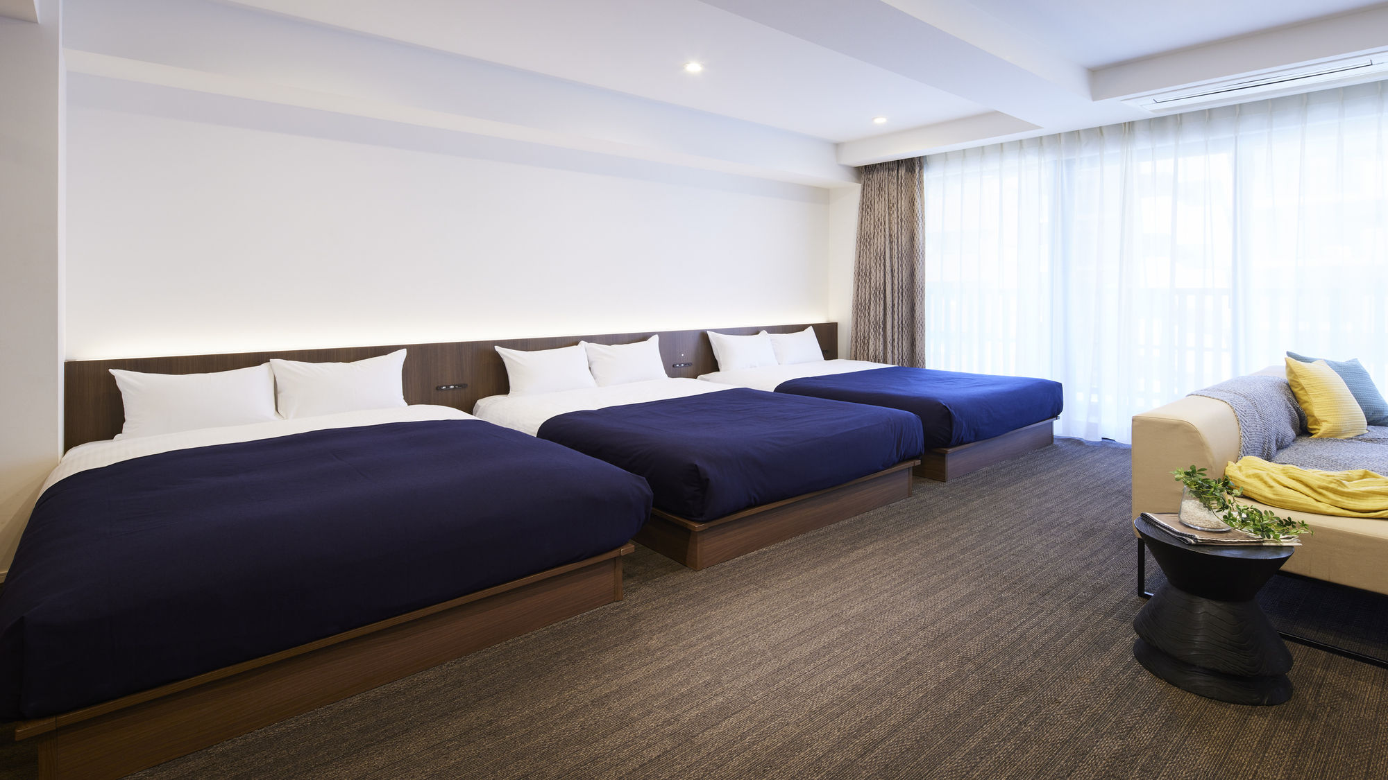 デラックスルーム（5 Beds with Sofa）