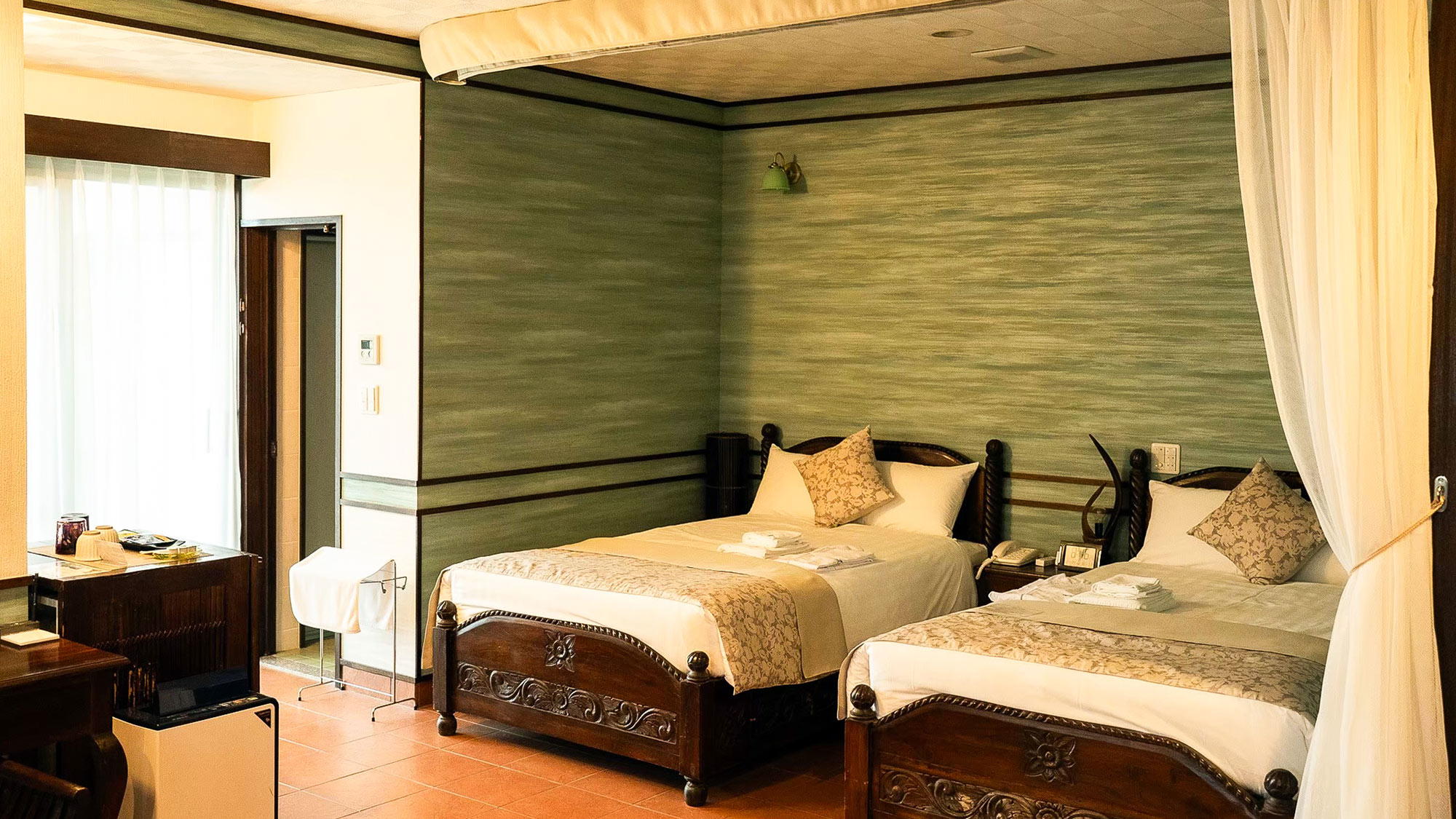 ・【デラックスツインルーム】大きくふかふかのベッドで、旅の疲れを癒してください