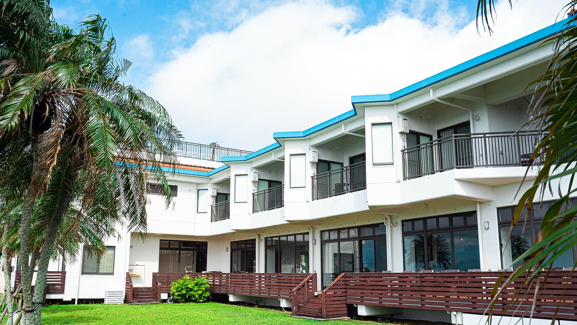 ・【外観】全6部屋のプライベートリゾート、Haruhoo Resort ISHIGAKI へようこそ