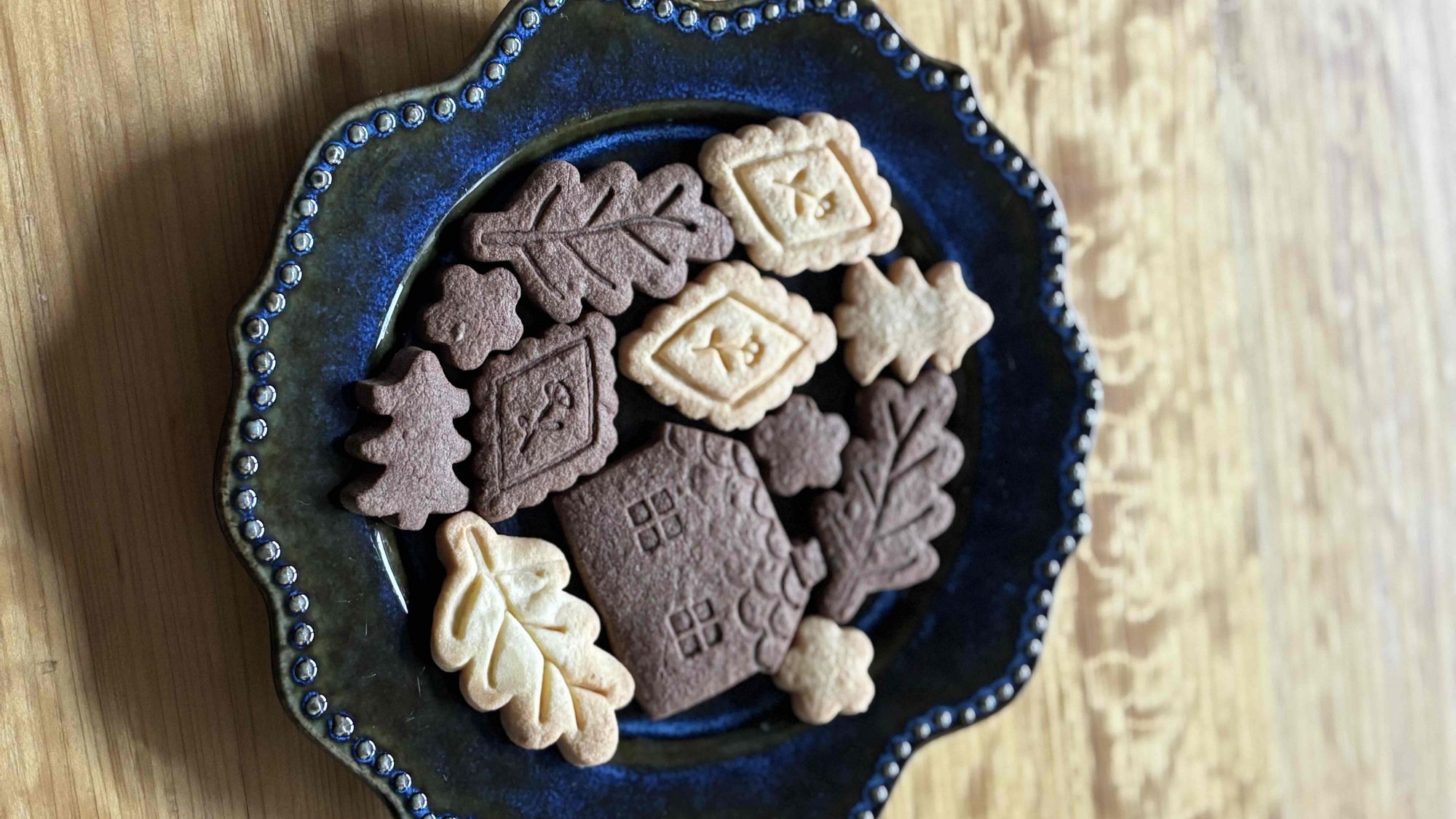 【Welcome茶菓子】鈴桃オリジナルのお茶菓子で、皆様をお出迎えしたいという想いを形にしました。