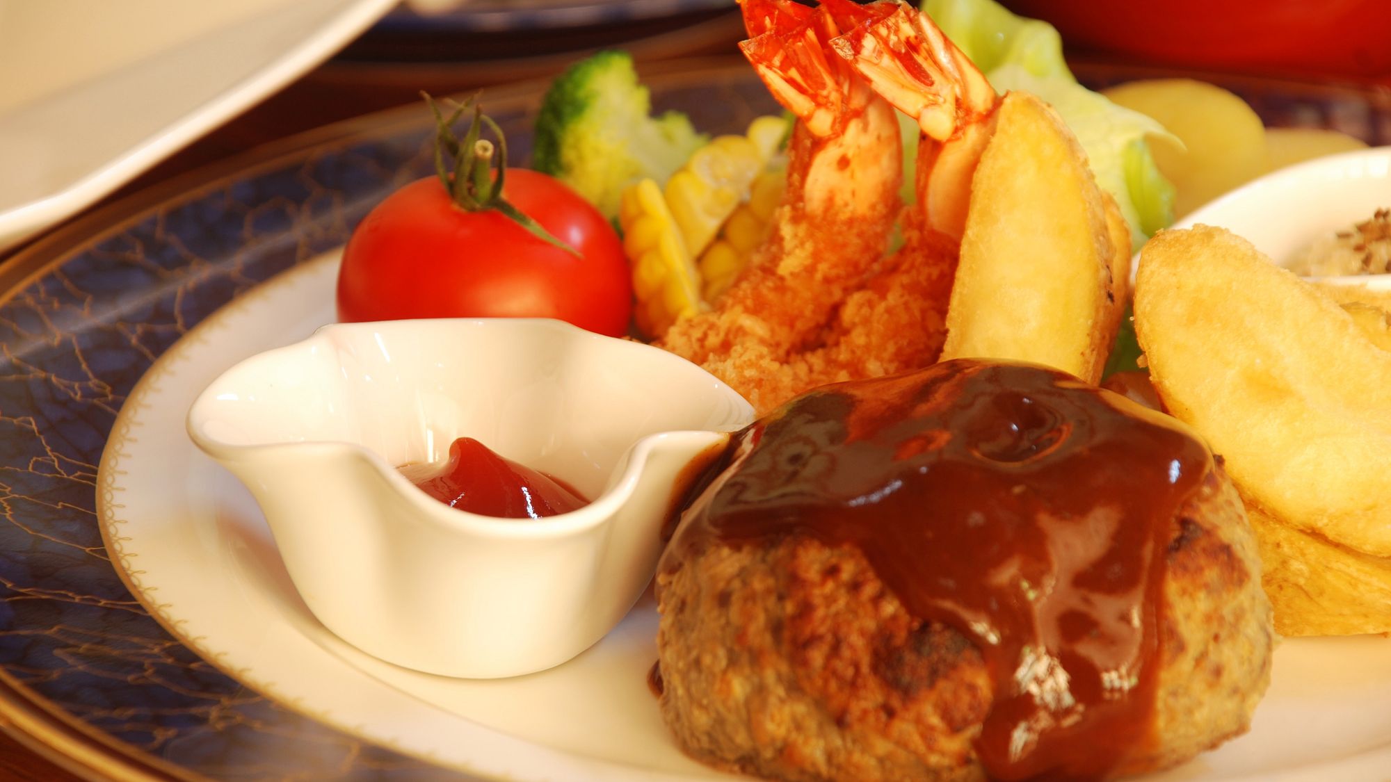 【お子様のお食事一例】お子さまの&ldquo;好き&rdquo;をぎゅっとひと皿に。