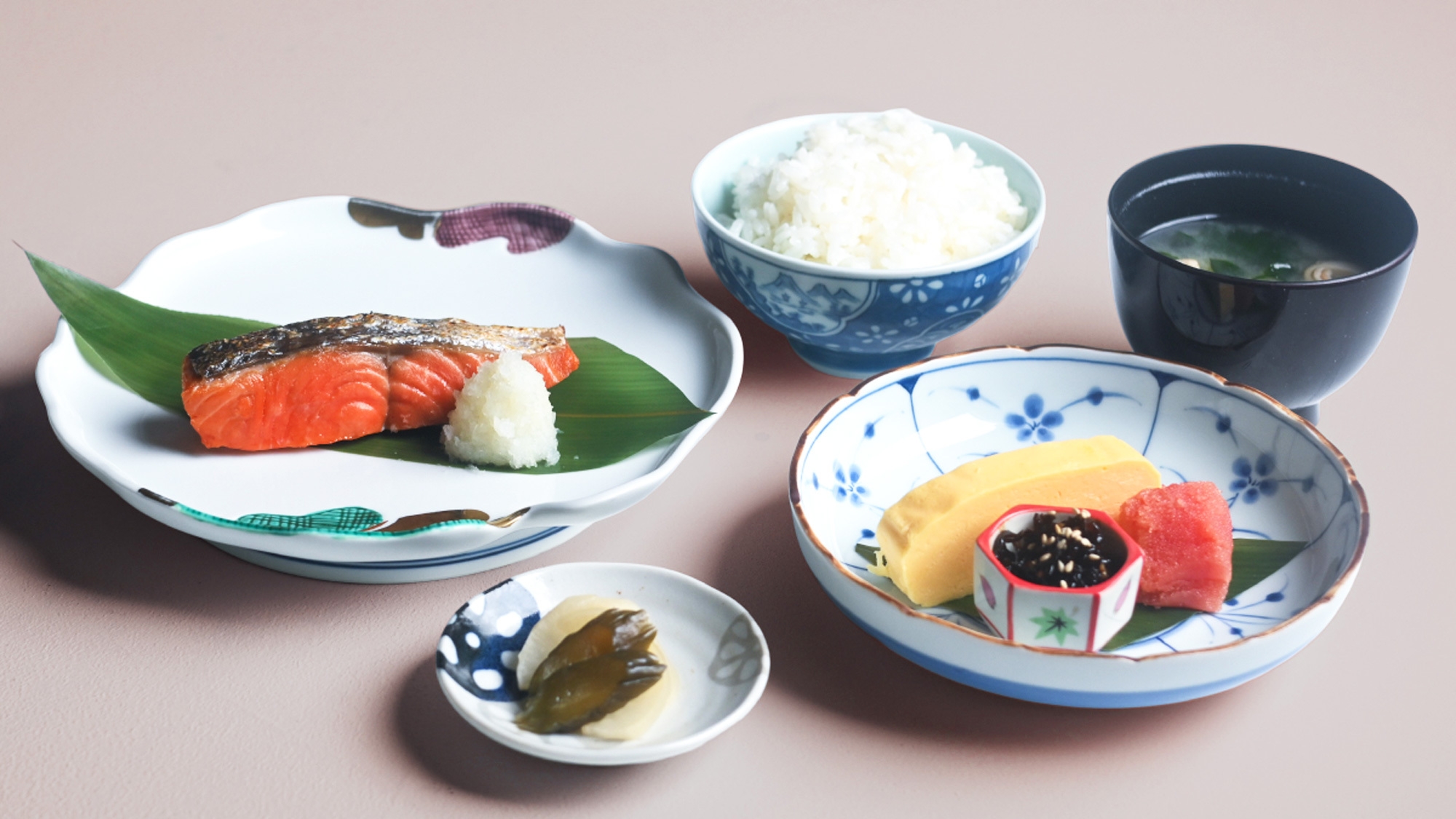 ◇駐車場＆Wi-Fi無料◇JR砂川駅隣接！徒歩1分♪選べる和洋朝食が人気（朝食付）