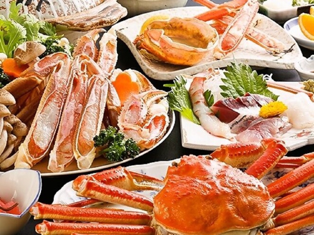 マルワ渡辺水産の極上　蟹三昧　タグ付活松葉がにフルコース（6００ｇ）２枚分