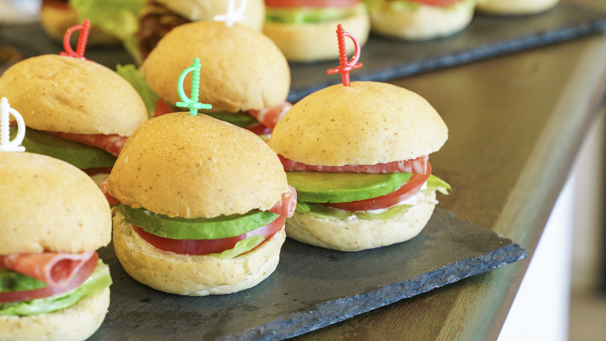 【ミニバーガー】提供イメージ