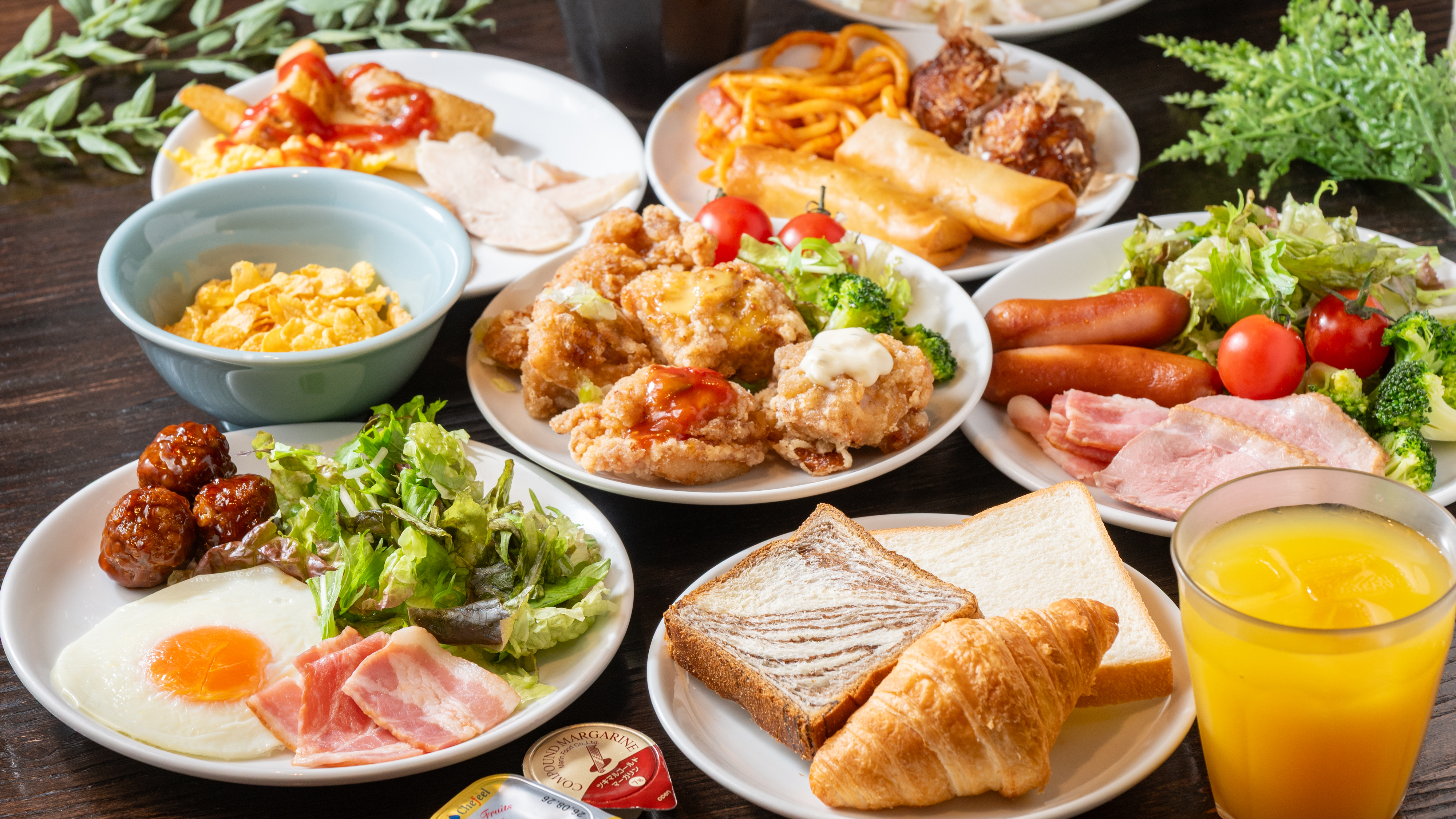 朝食ビュッフェ　盛り付け例