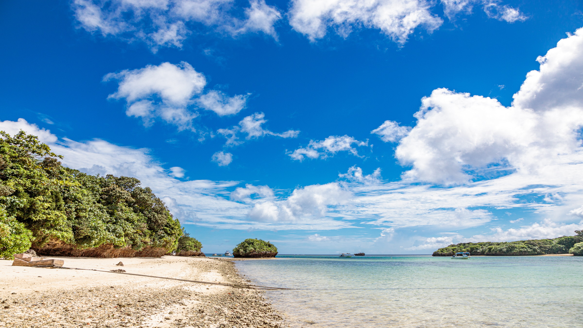 石垣島では外せない観光地の川平湾