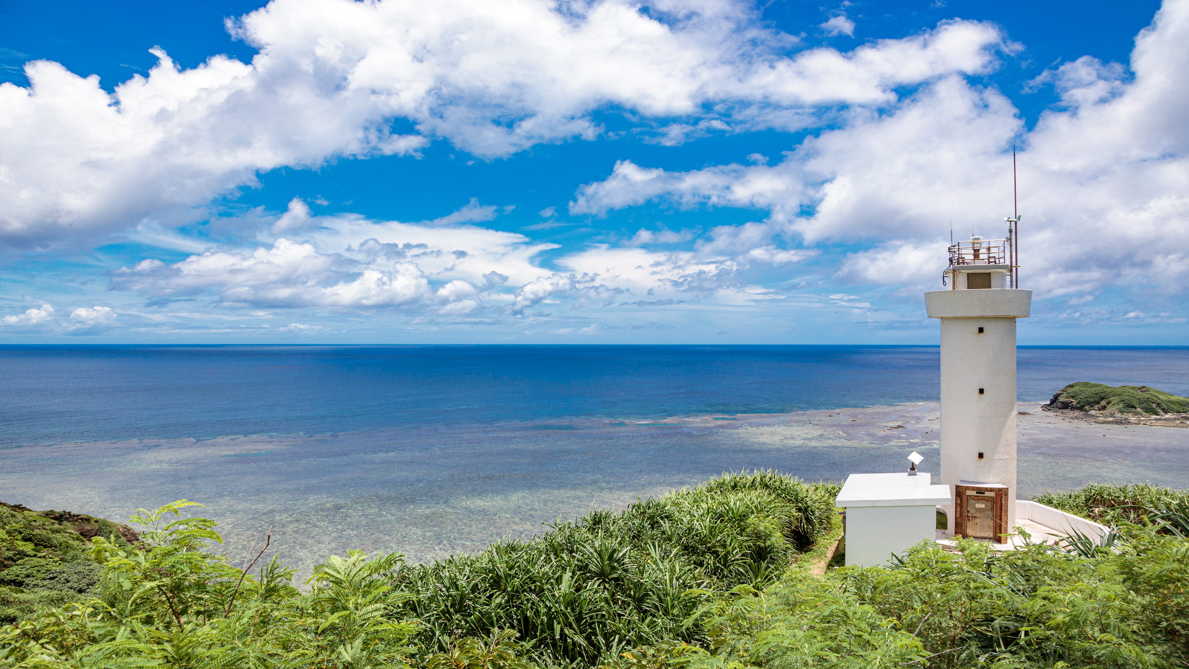 平久保崎灯台からの美しい海