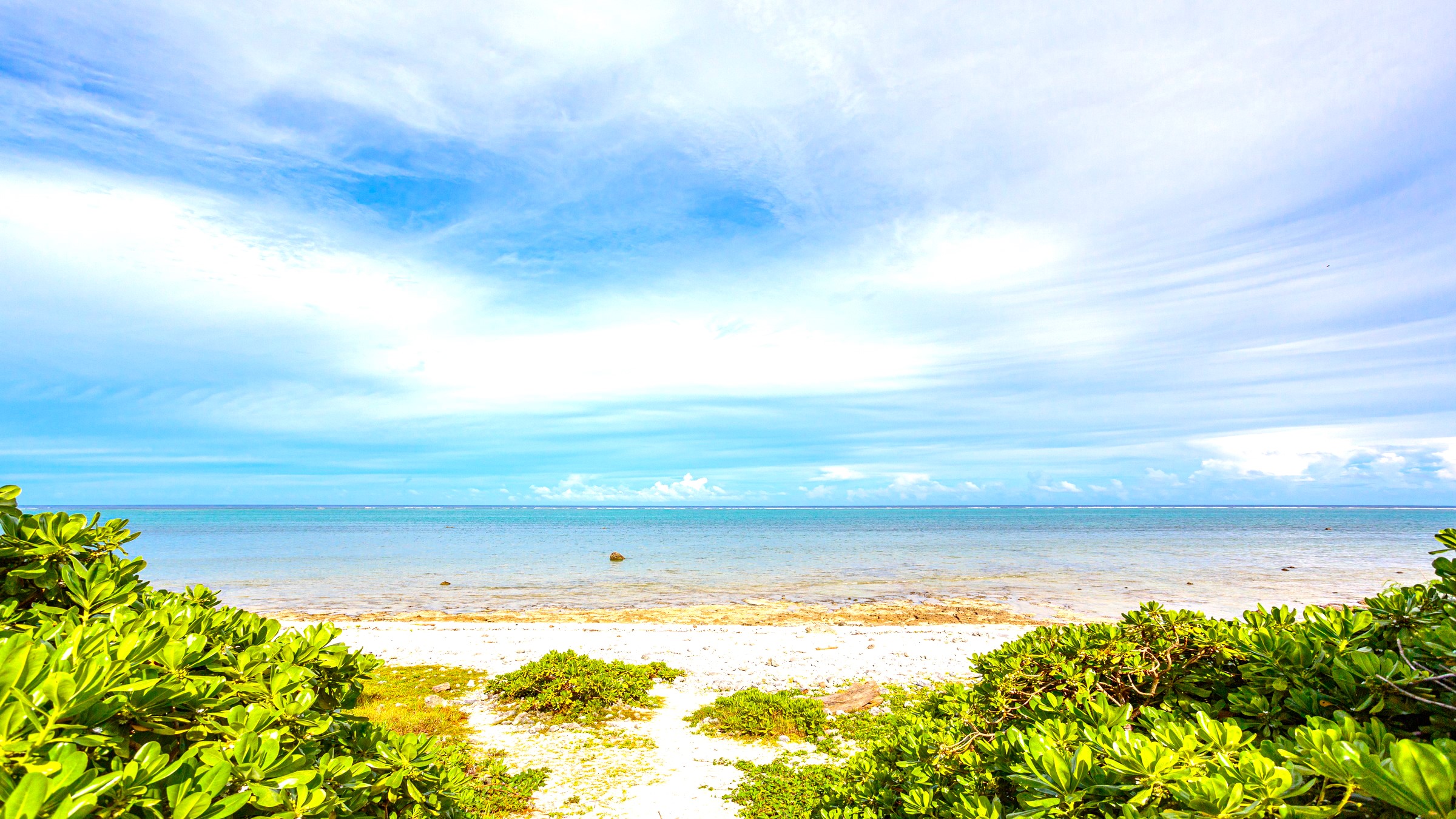 ずっと見ていられる石垣の海