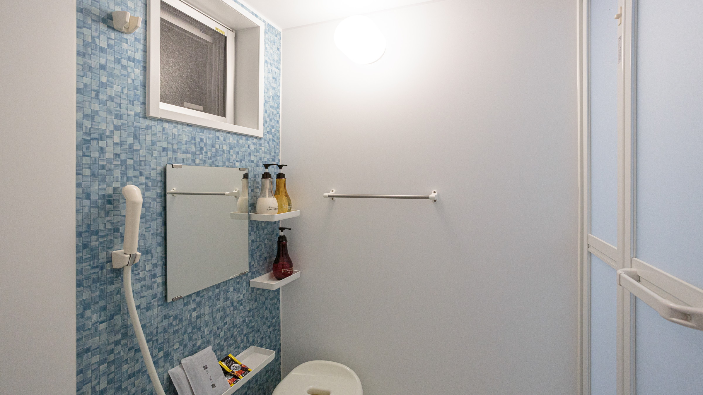 301・302：バスルーム