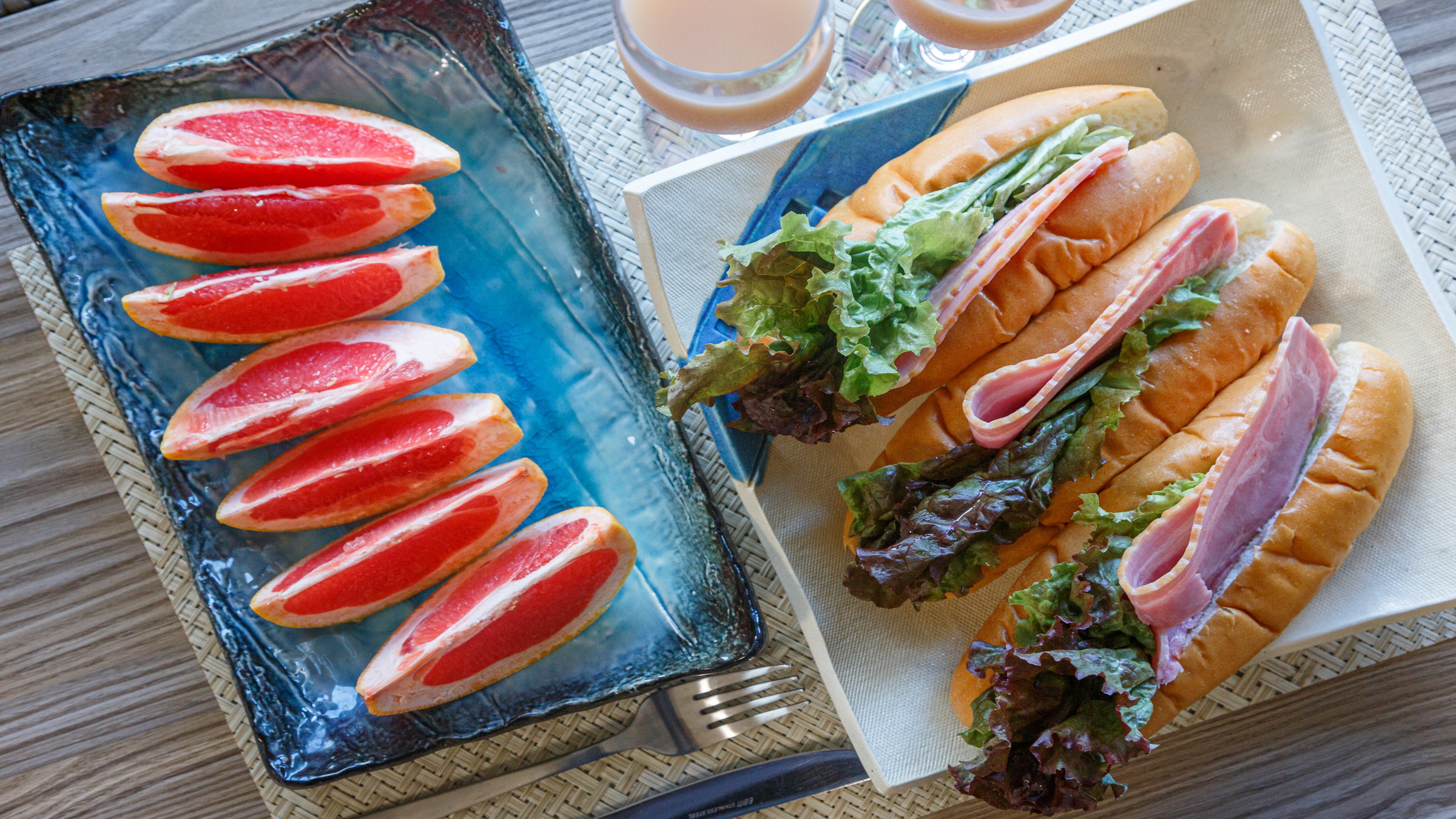 朝食はリゾート気分でサンドイッチ（イメージ）