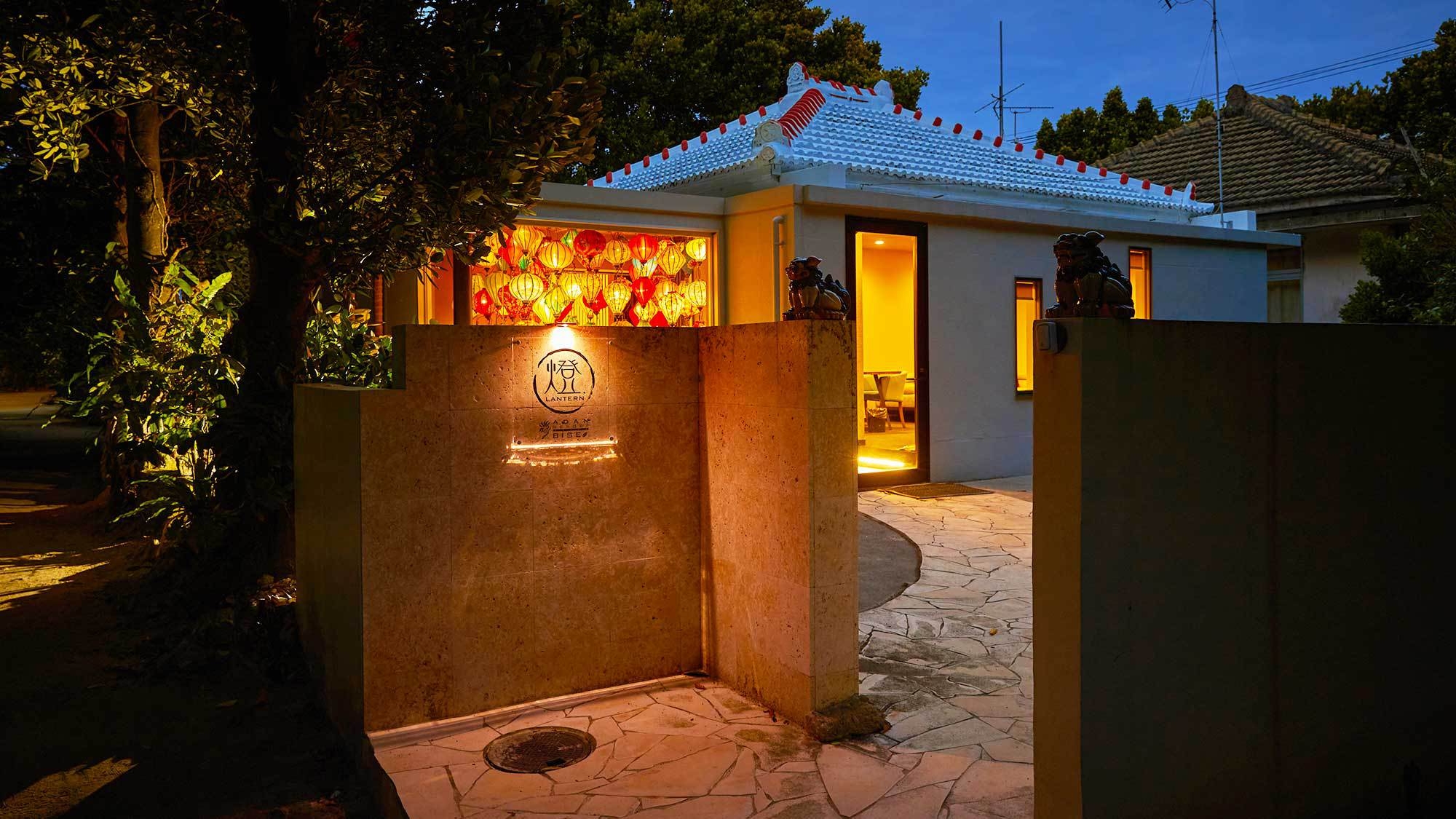 【WEB割】備瀬フクギ並木の中にある隠れ家ヴィラ。一本抜けると海が広がる特別な宿＜朝食付＞