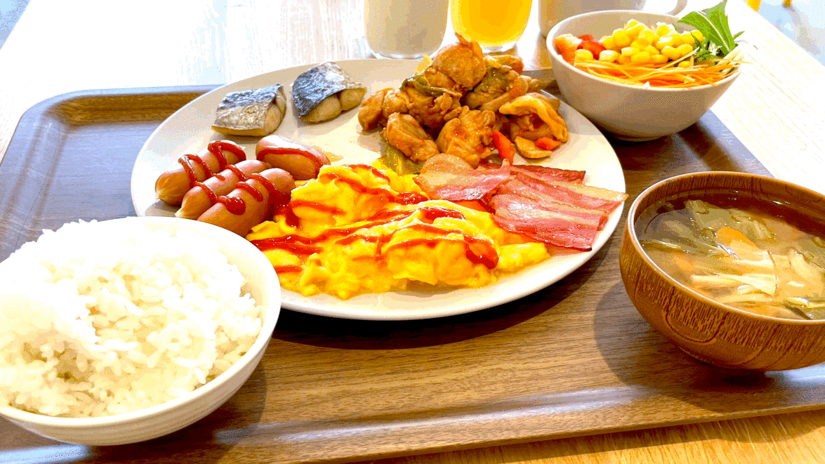 【朝食付】有機野菜を使った和食ビュッフェ！【アパは映画もアニメも見放題】