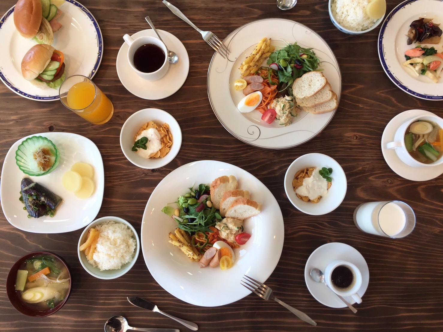 メインディッシュは大山どり！シェフ自慢の冷菜×季節のピラフ＆スープ×デザートは食べ放題！プラン