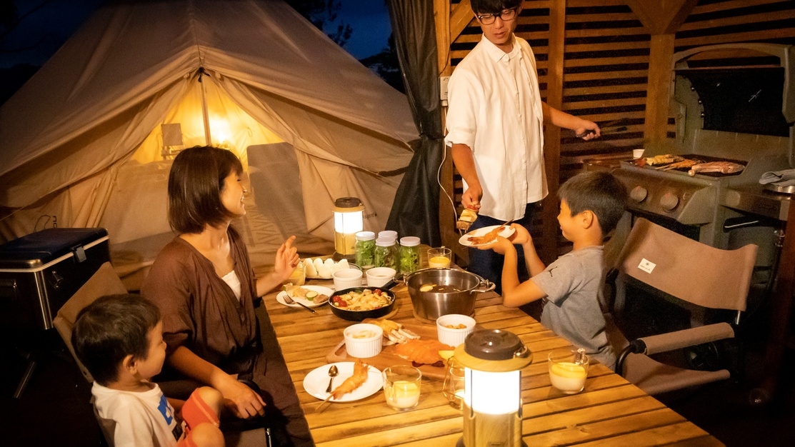 【３名以上でお得！】３つの嬉しい特典つき【肉も魚も堪能できる人気№1☆Forestコースディナー】