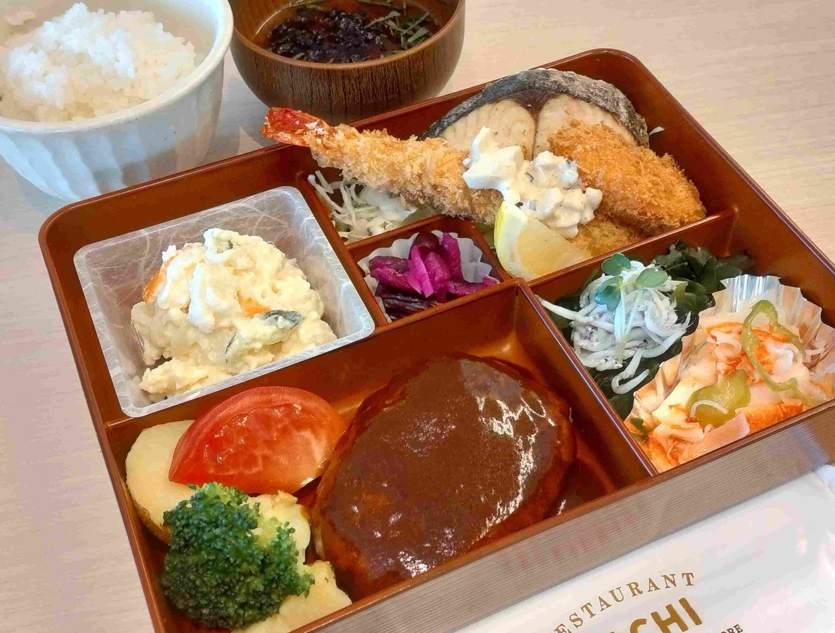 【夕食は名物ハンバーグを満喫する１泊２食付プラン◇夕・朝食付】ー「閖上港食堂HACHI」での２食付♪