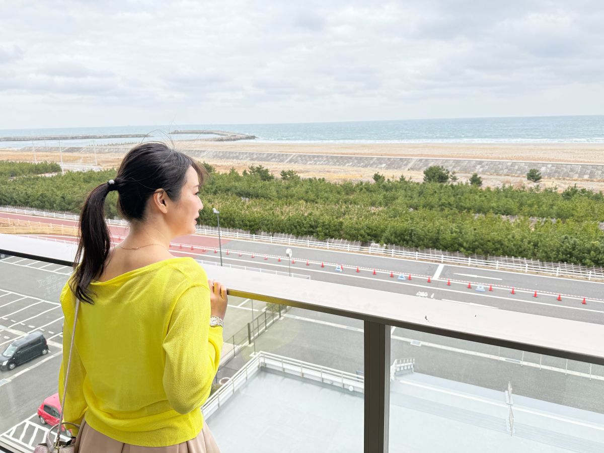 太平洋ビューの客室から仙台湾～太平洋、天気が良いと金華山まで一望できます。