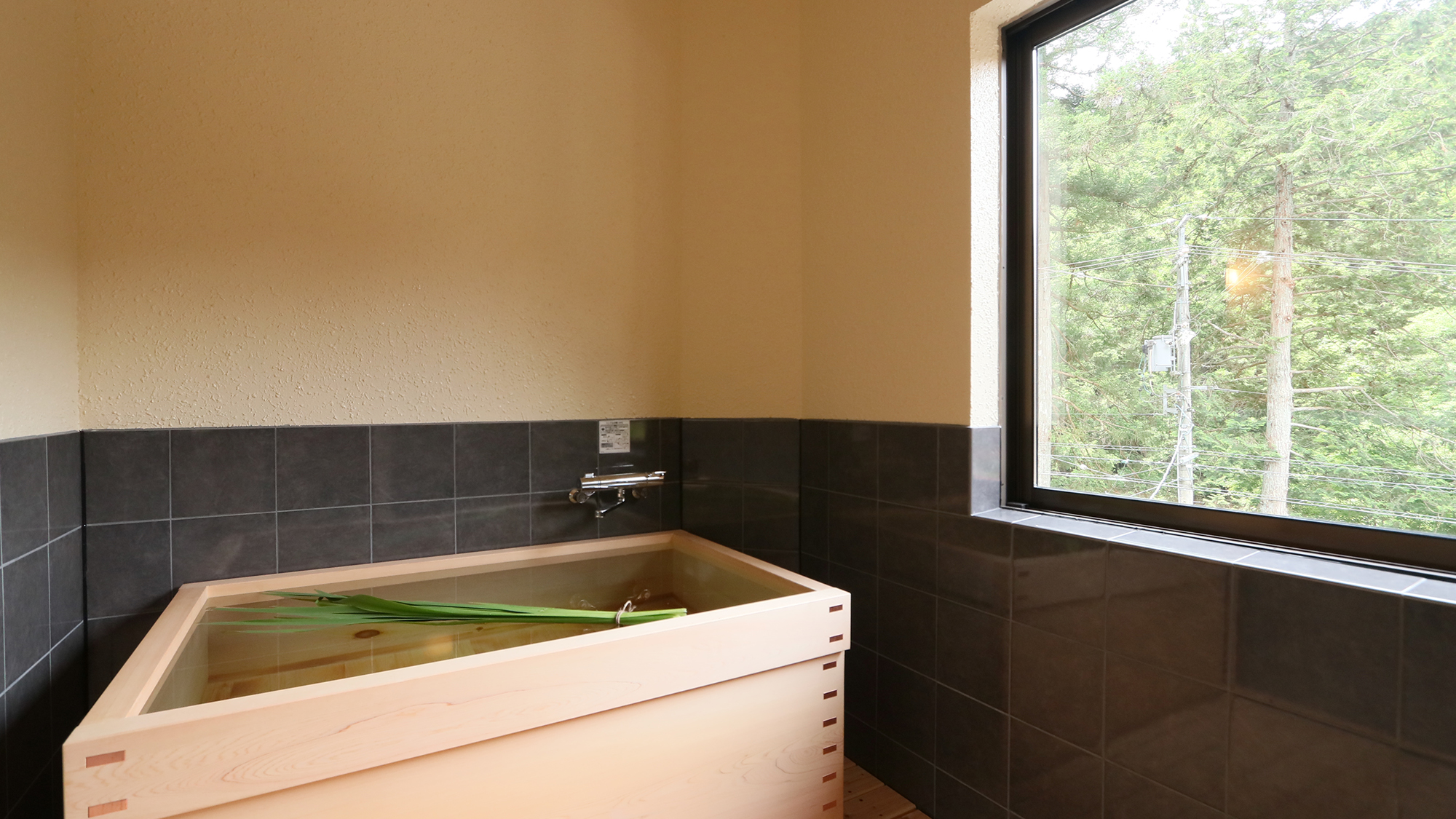 客室◆ふじーヒノキ風呂ー