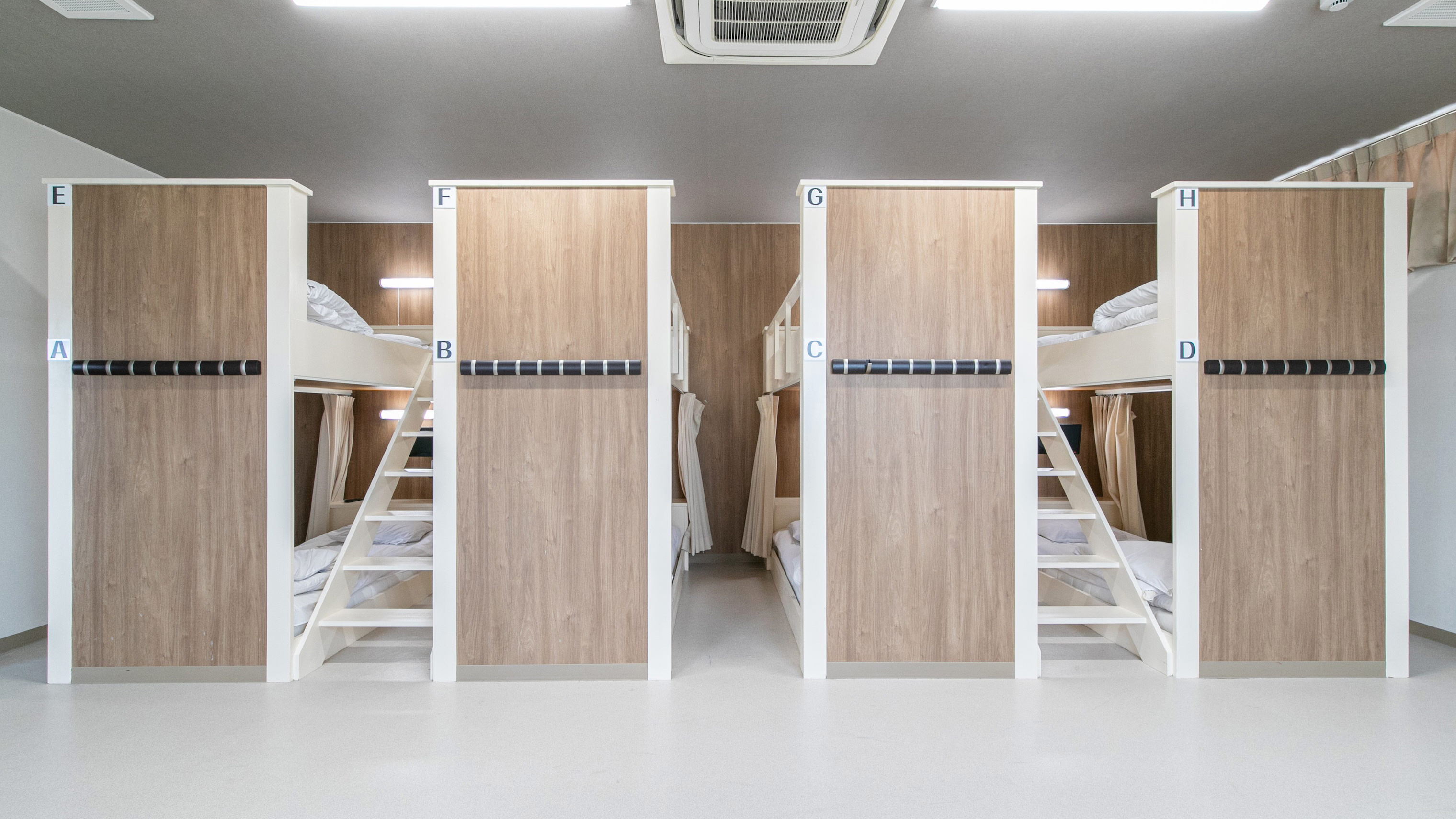 大部屋2段ベッド（バス・トイレ共用）【禁煙】