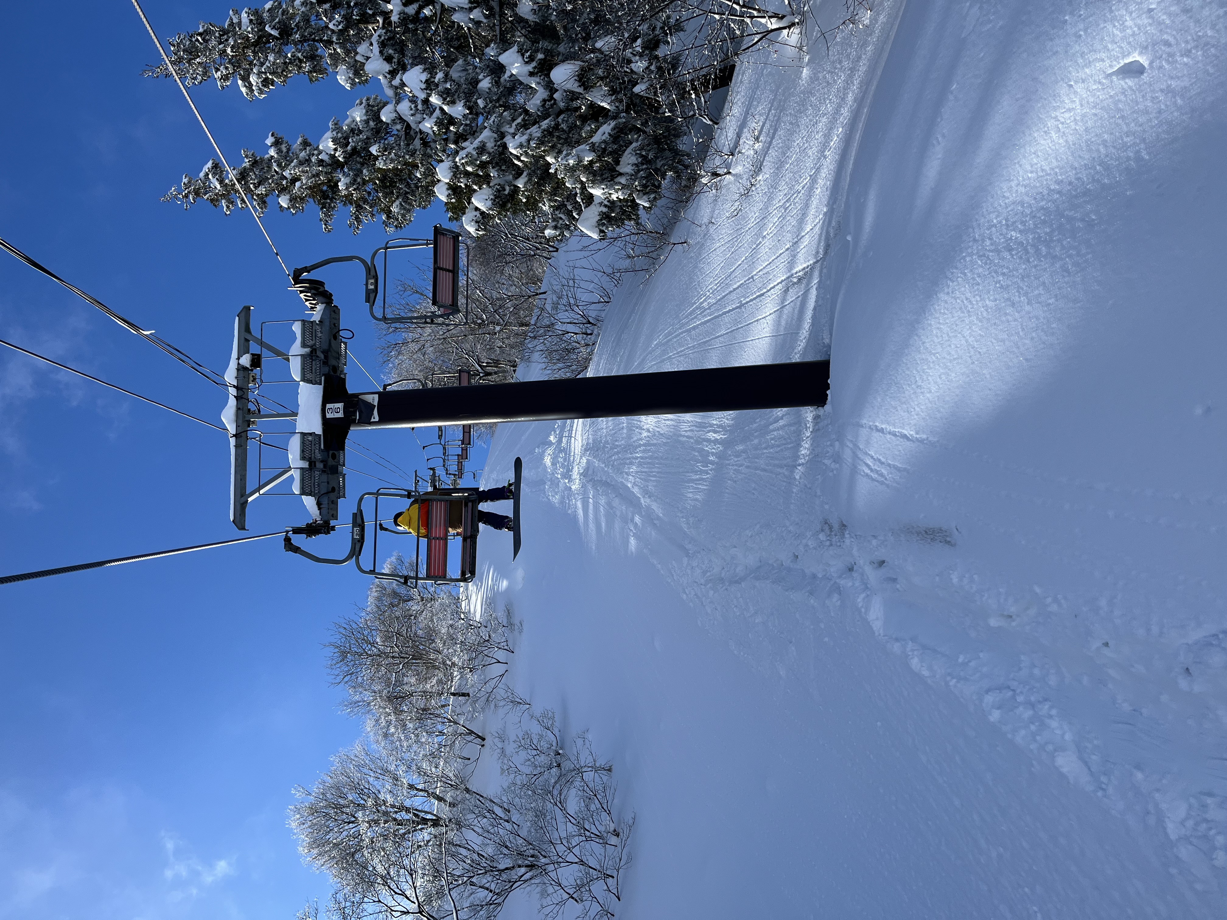 IOXアローザスキー場まで10分