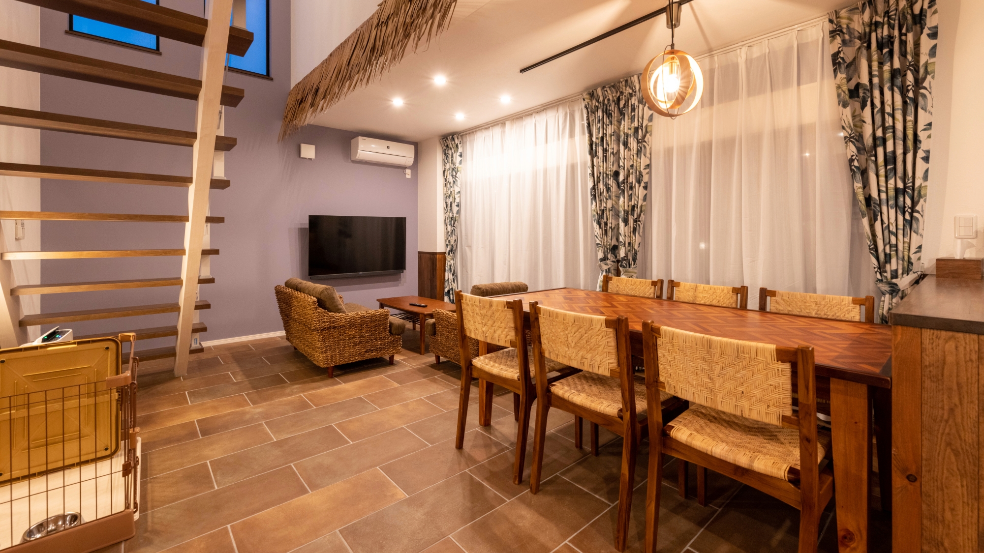 モキハナ棟室内８‗夜