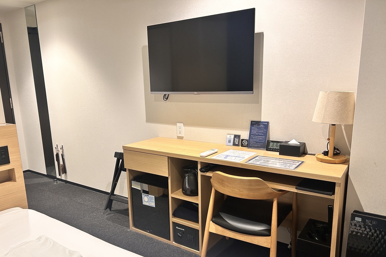【コスパ重視】2名1室セミダブルステイ！120cm幅ベッド1台利用でお得に宿泊♪　★素泊まり