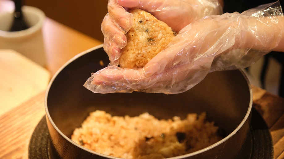 【いい夫婦割】入浴剤付き♪カップル・夫婦応援プラン★朝食付き《ハッピーアワー＆夜食無料》