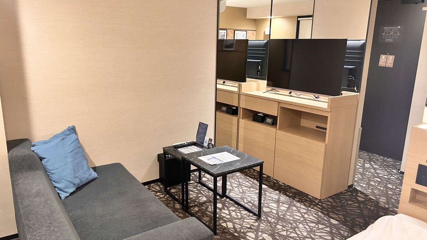 【禁煙】エコノミークイーン