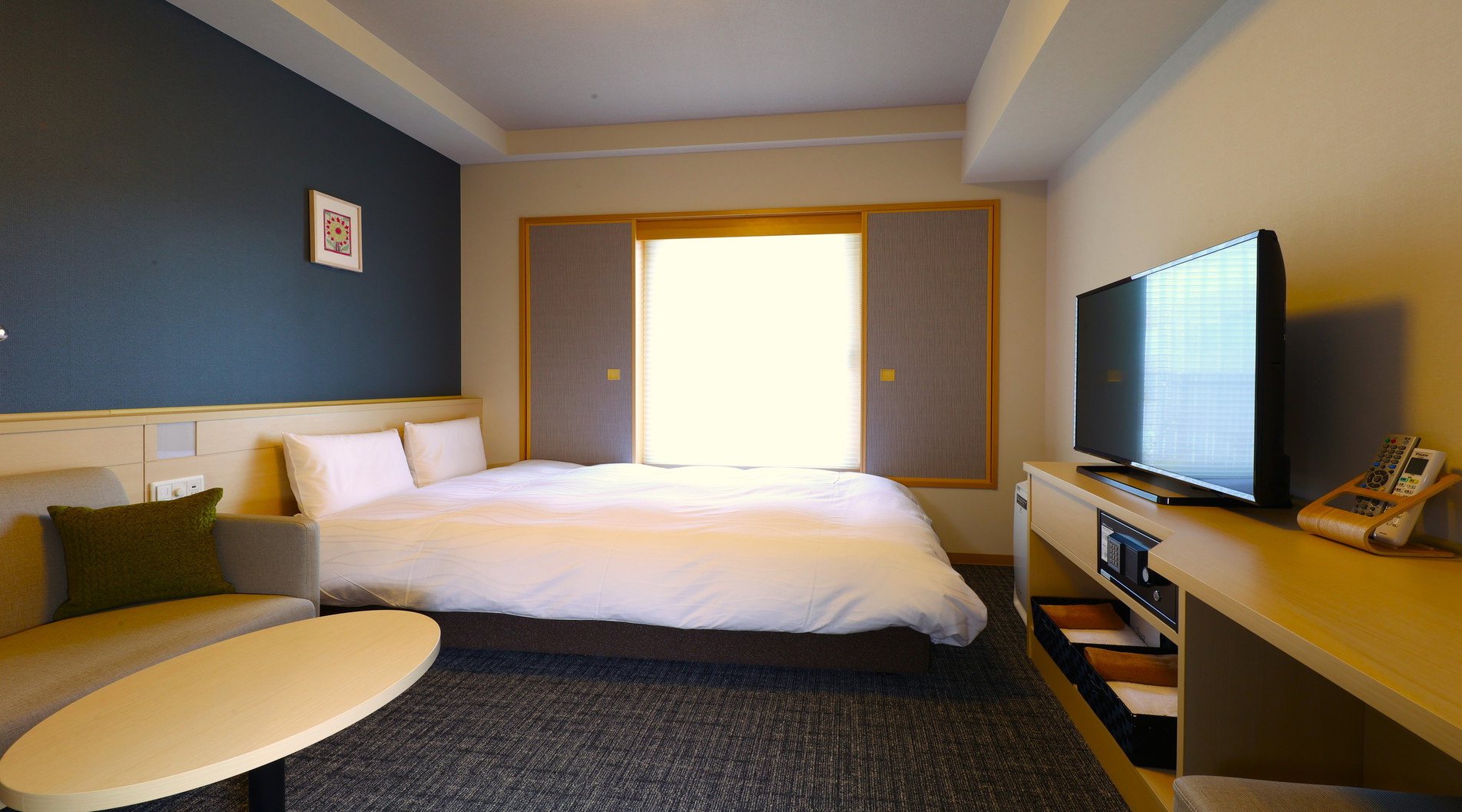 【禁煙】ダブル　15.69～18.86㎡　ベッド幅140-150cm×195cm