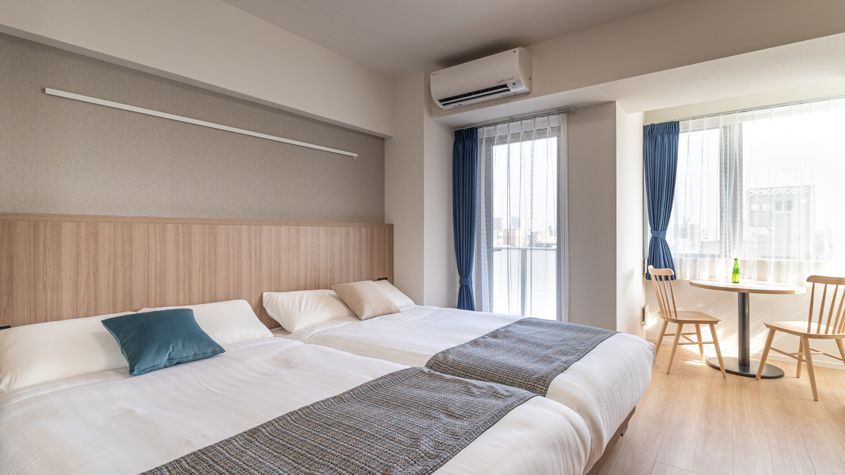 デラックスハリウッドツイン