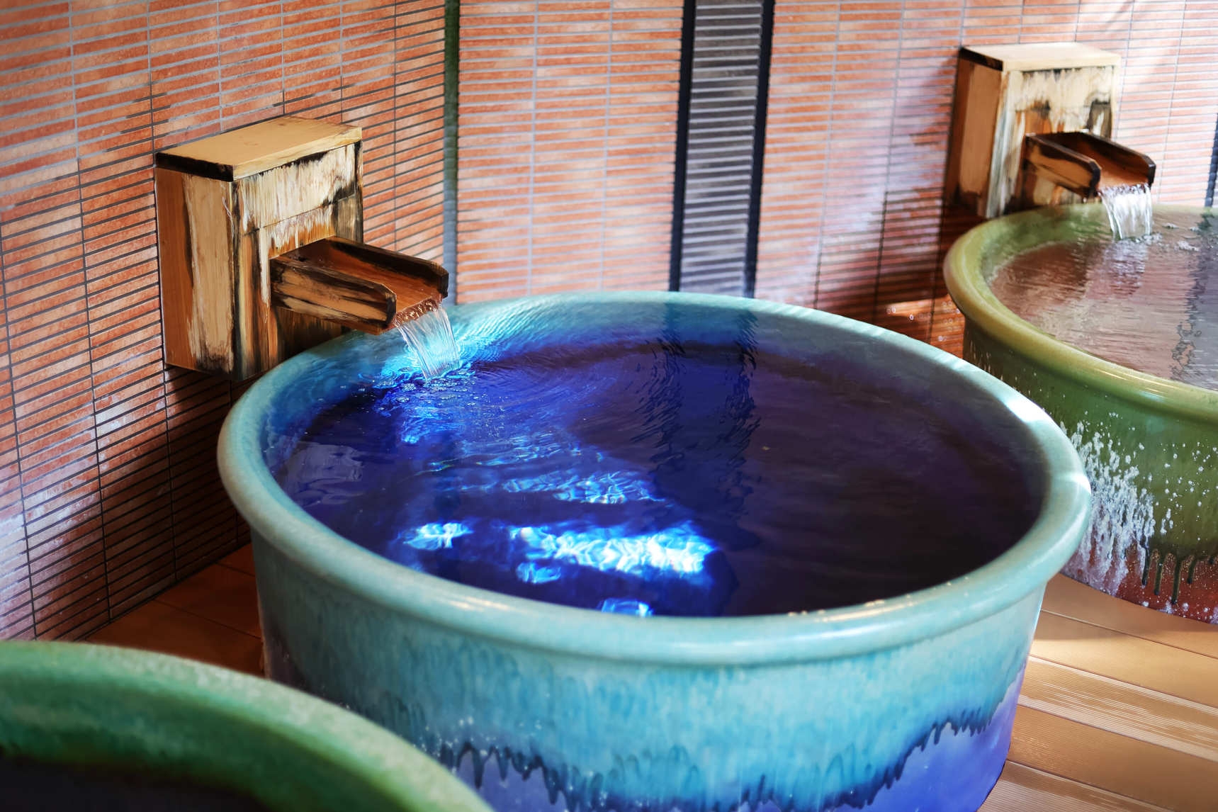 【素泊まり】北陸最古の秘湯 粟津温泉＆広々和空間で癒しのひとときを＜食事なし＞