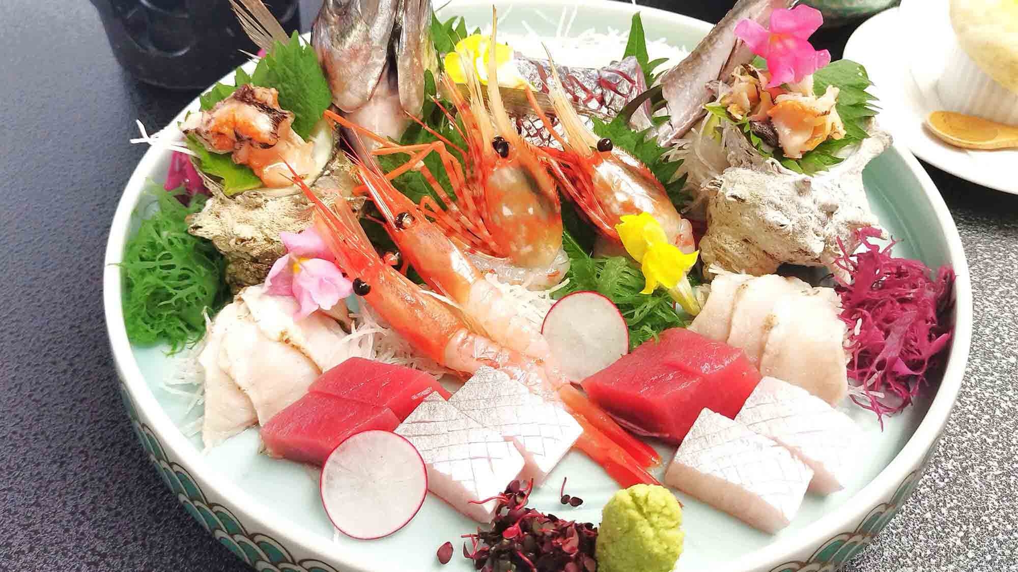 【旬彩の煌めき Premium会席】能登牛ステーキ×お造りアップ×のどぐろ塩焼き ＜四季会席【松】＞