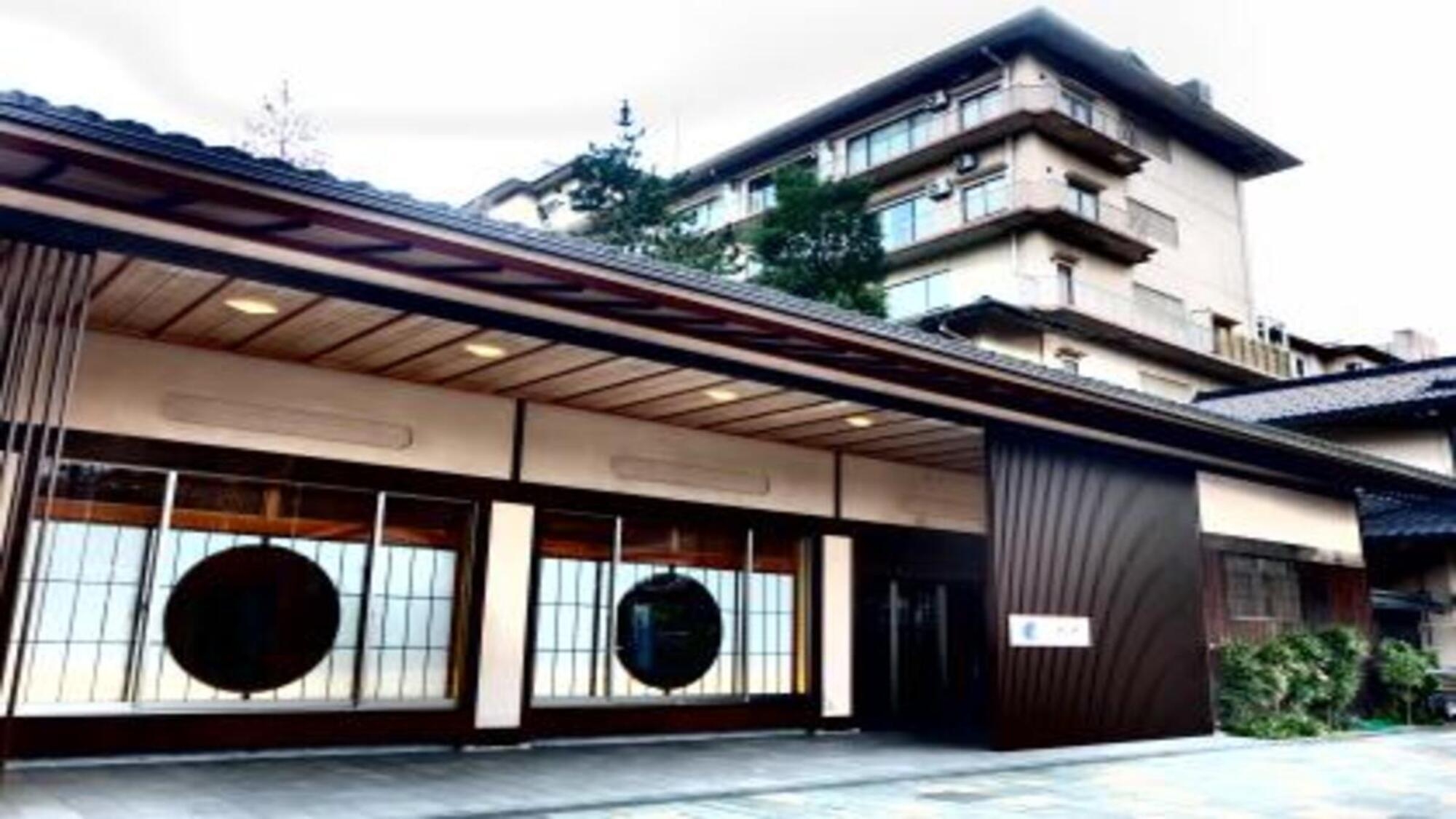 【お値打ち宿泊】北陸最古の秘湯 粟津温泉＆広々和空間で癒しのひとときを＜夕食なし朝食付＞