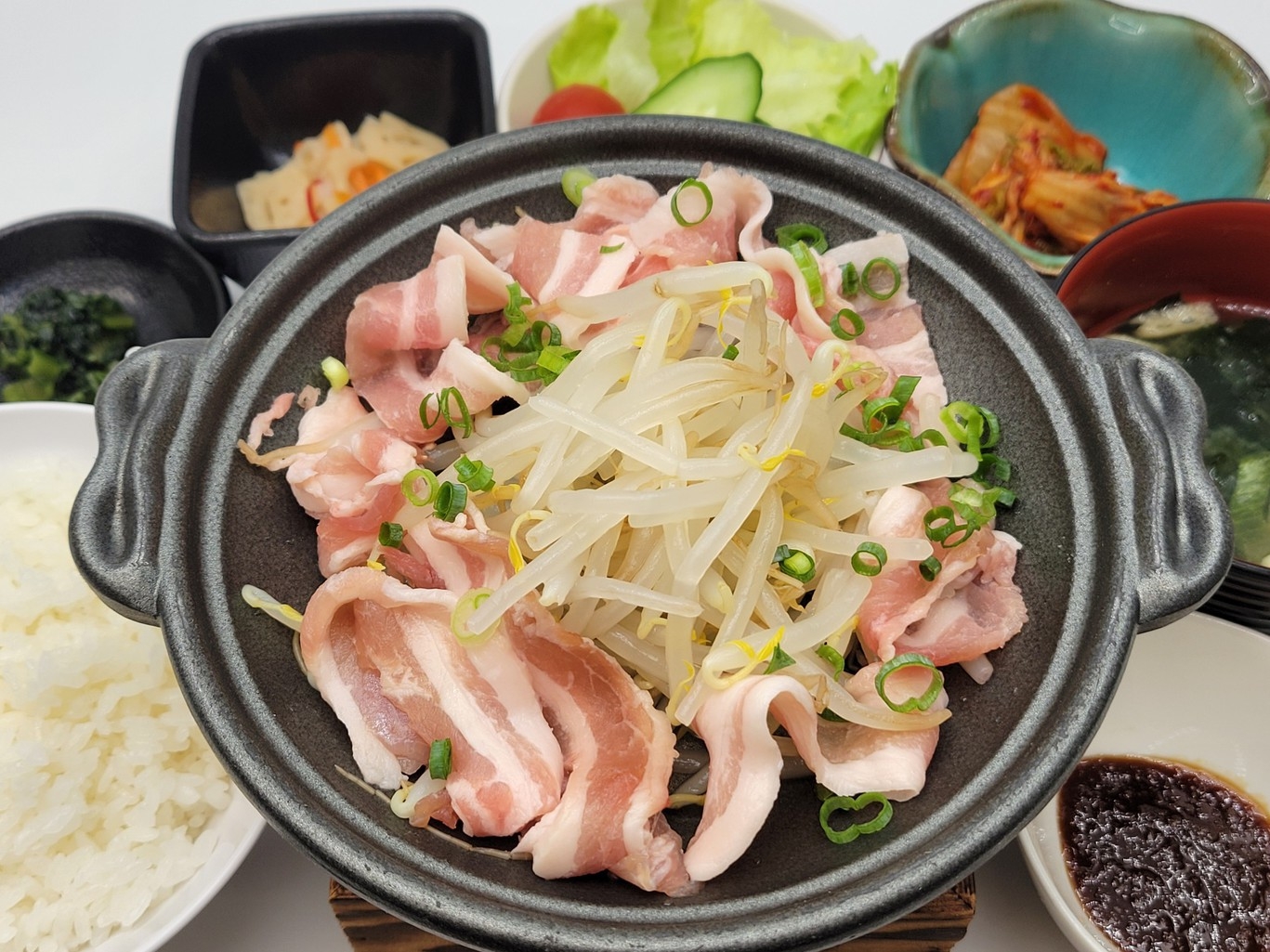 『皆様のおかげです!!楽天アワード受賞記念朝食バイキング＆夕定食付きプラン☆☆☆彡』