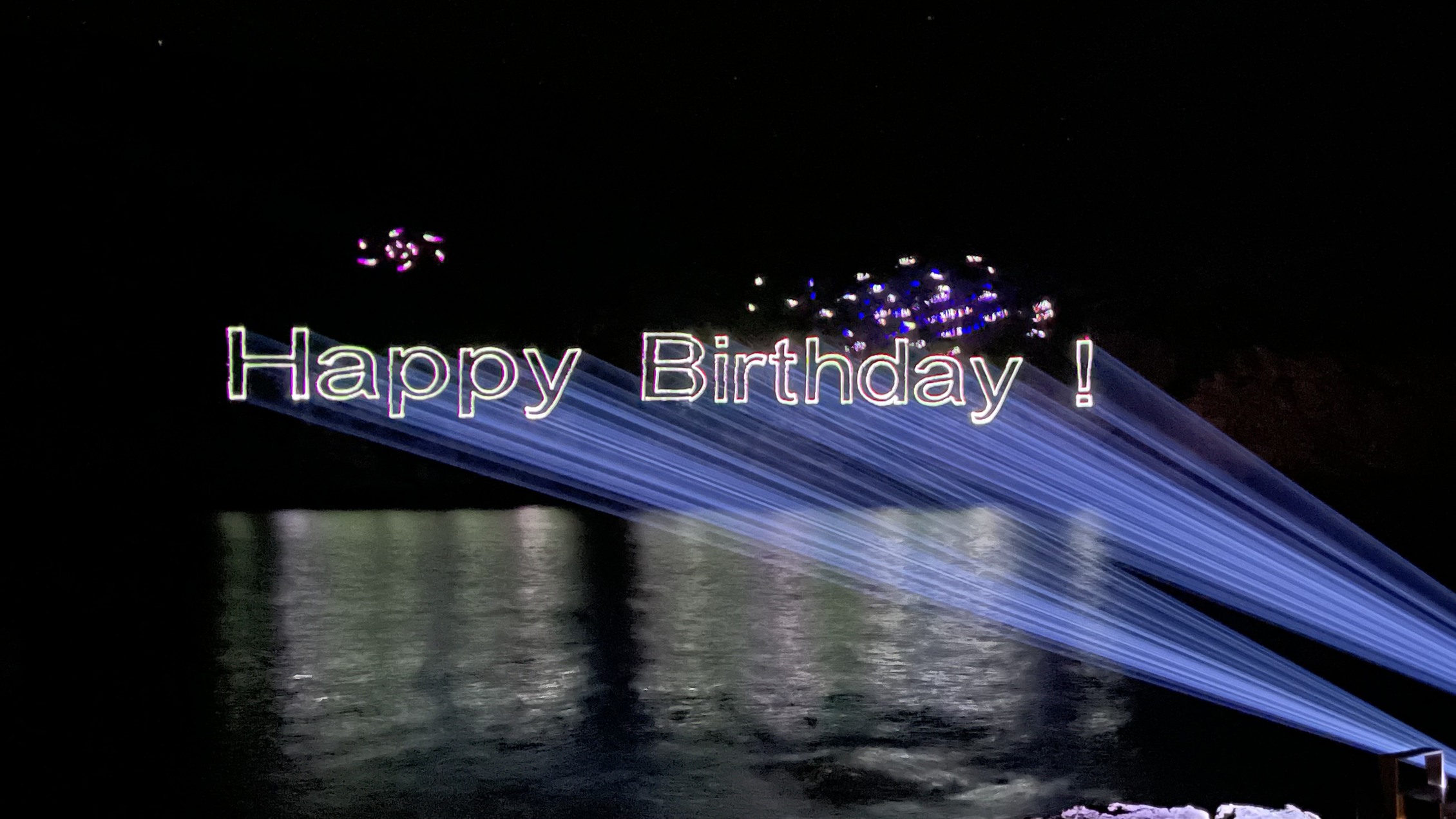 【アニバーサリー】特別なホールケーキをご用意♪大切な人との忘れられない一日をお楽しみください。