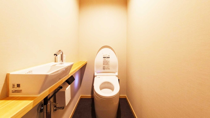 【和洋室】トイレ