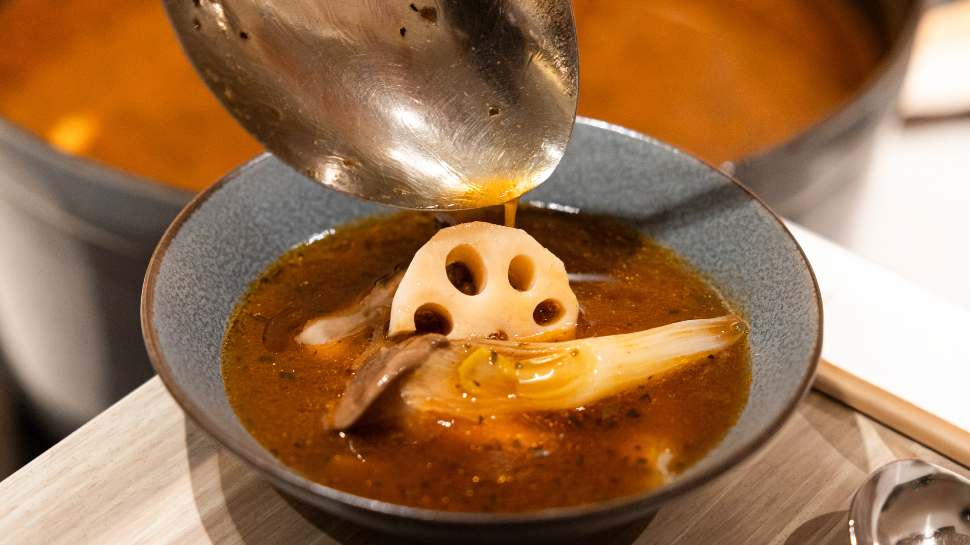 「ザ・ハーバー」ディナービュッフェ：『GARAKU』さん監修「スープカレー」