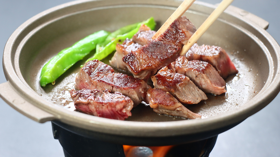 【グレードアップ◆こだわり信州牛コース】信州牛の陶板焼・馬刺し・季節の釜飯＜貸切風呂無料＞◆1泊2食