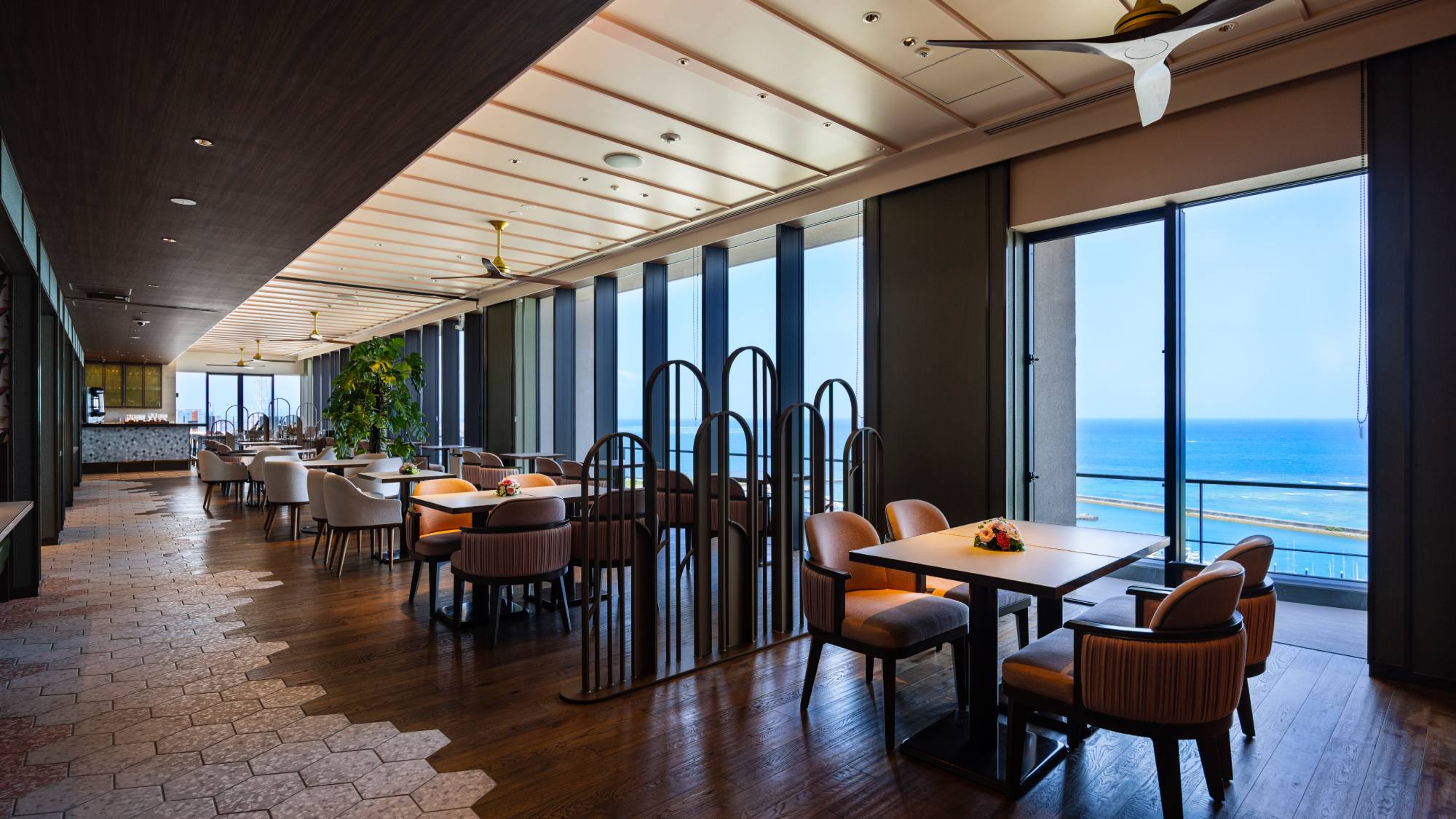 14Fクラブラウンジ