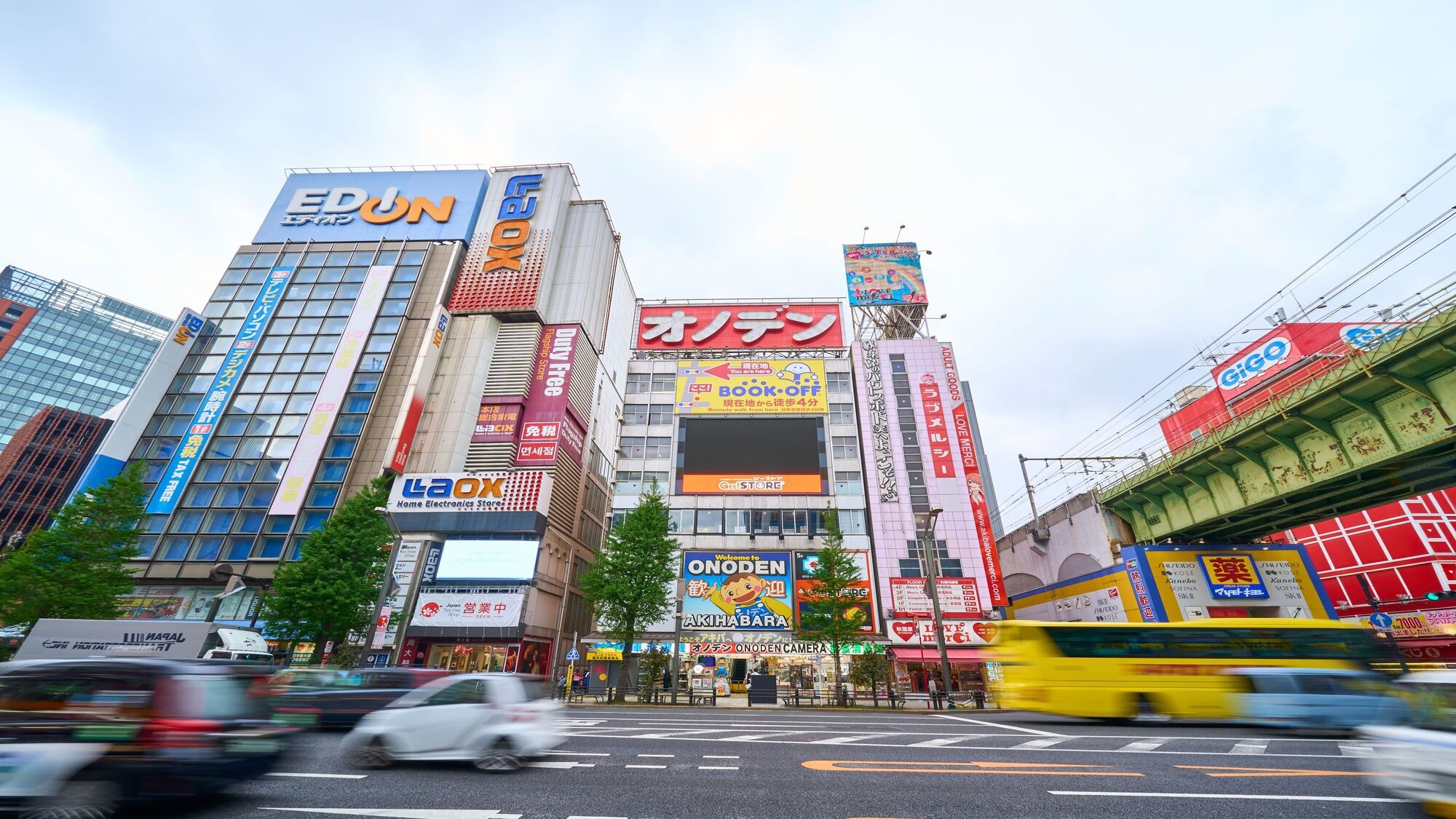 【さき楽60】ロビーのフリードリンクやマフィンサービスで旅の合間にひと休み♪ 