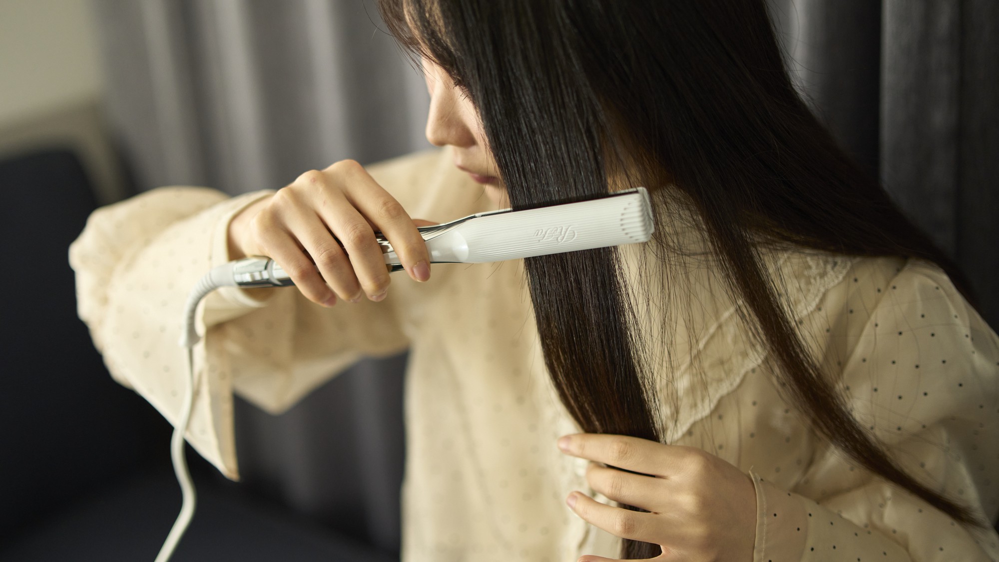 貸出備品にRefaのヘアアイロン有