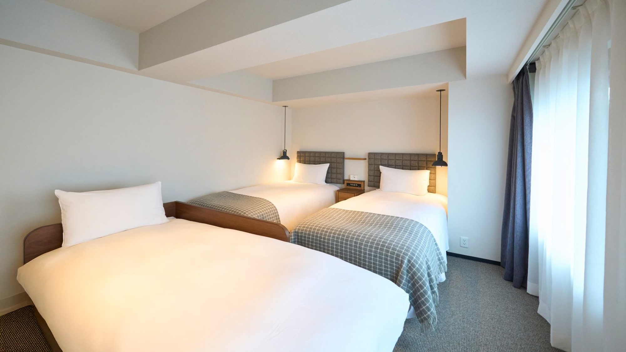 ■トリプル■22㎡・100㎝ベッド&times;2台＋ソファベッド